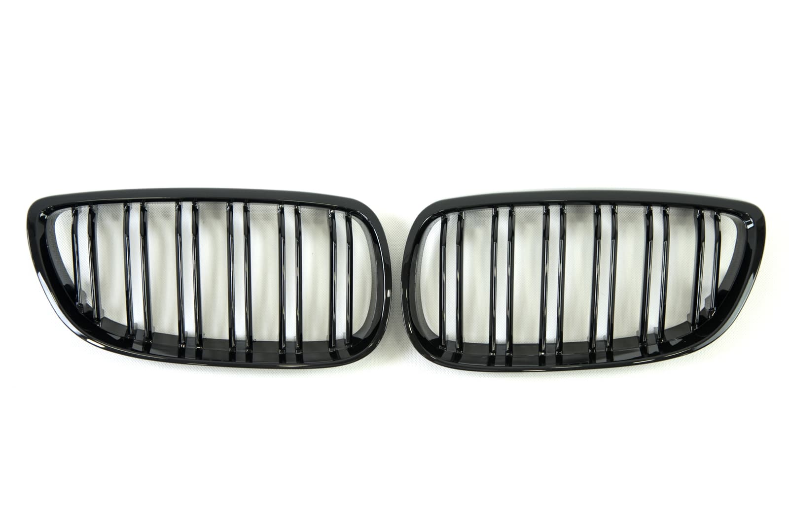 Ніздрі Чорний глянець (Подвійні M-Look) на BMW 3 Series E92 / E93 2006-2010 року