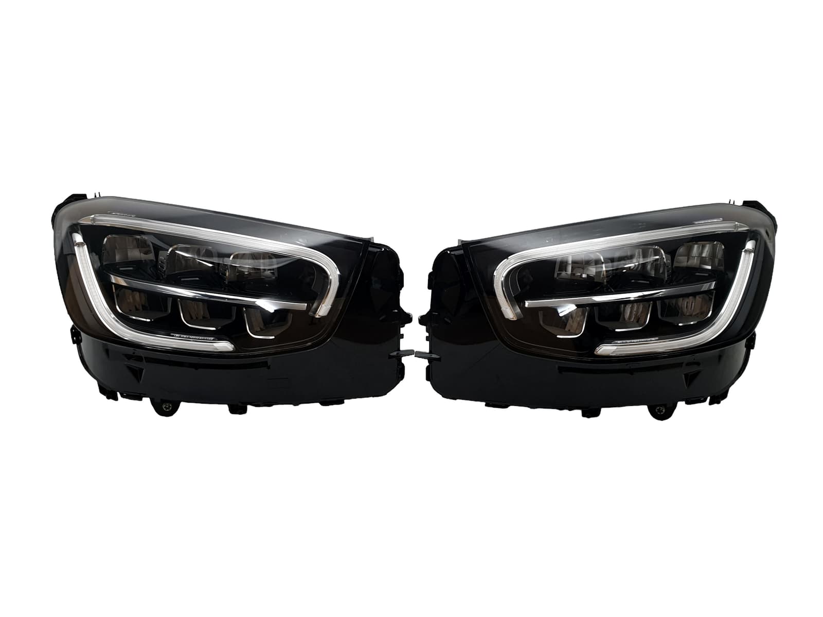Передні фари (LED Hight Performance) комплектні на Mercedes-Benz GLC-Class X253 2019-2022 року