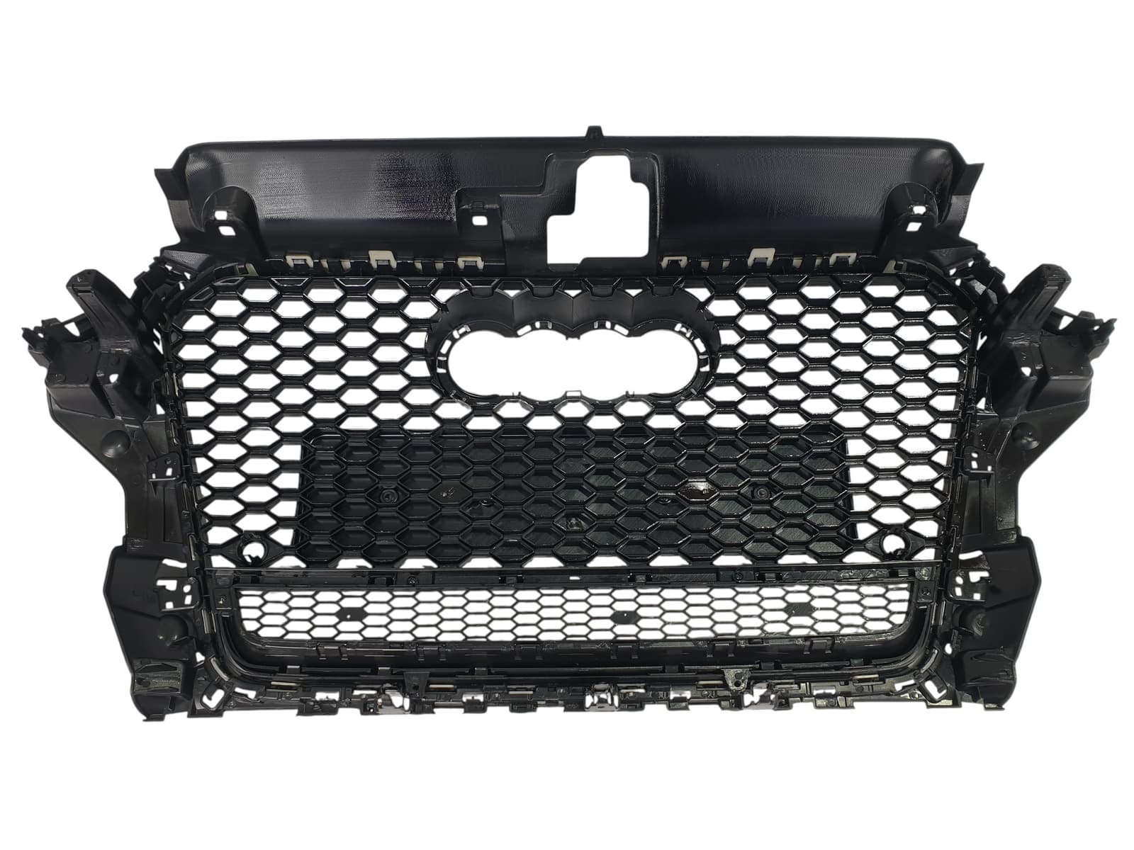 Решітка радіатора Full Black / Silver (в стилі RS3) на Audi A3 8V 2012-2016 року 3