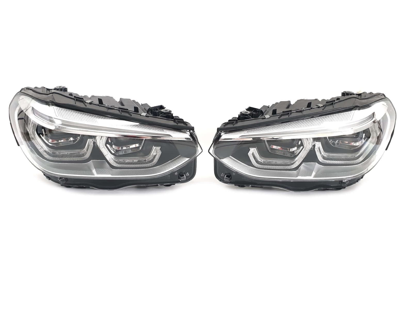 Передні фари (Full Led Adaptive) комплектні на BMW X3 G01 2018-2022 року 3
