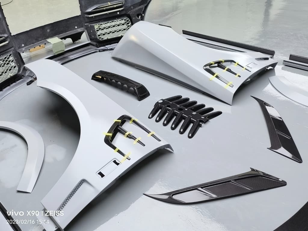 Комплект обвісів Wide Body Kit (для 2018-2024) 3