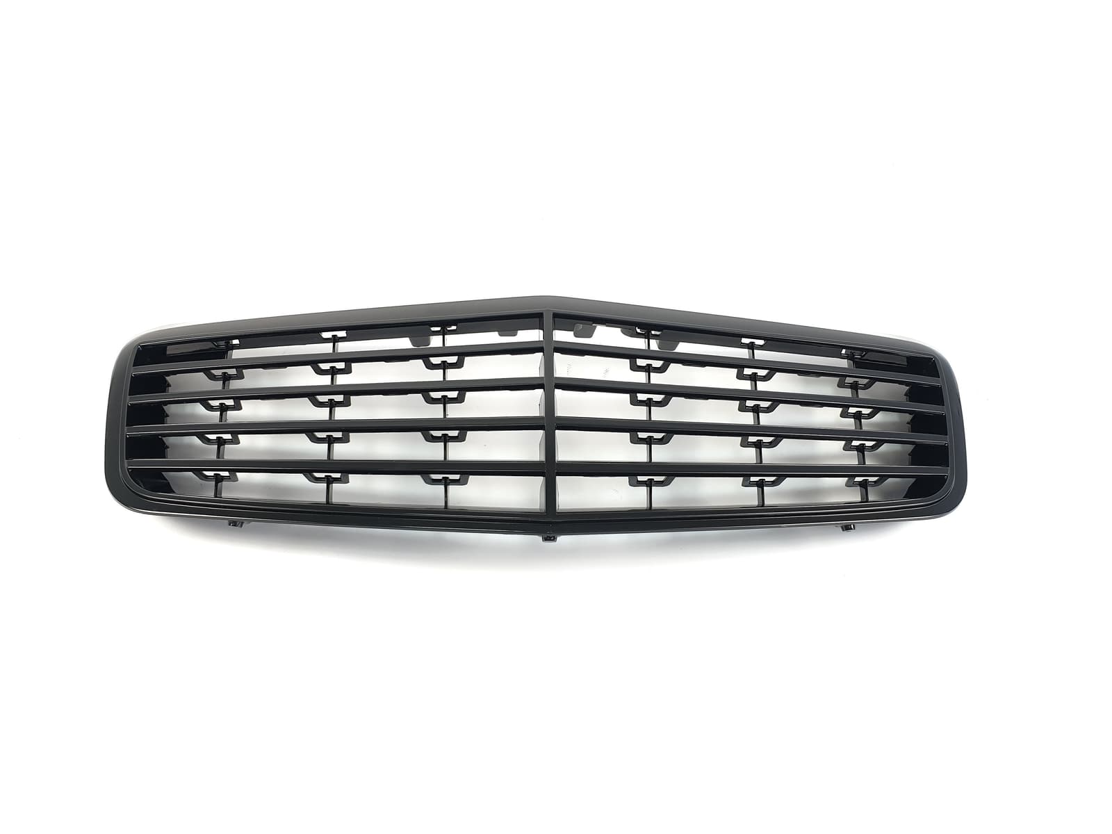Решітка радіатора ALL Black ASSY на Mercedes-Benz E-Class W211 2007-2009 року 2