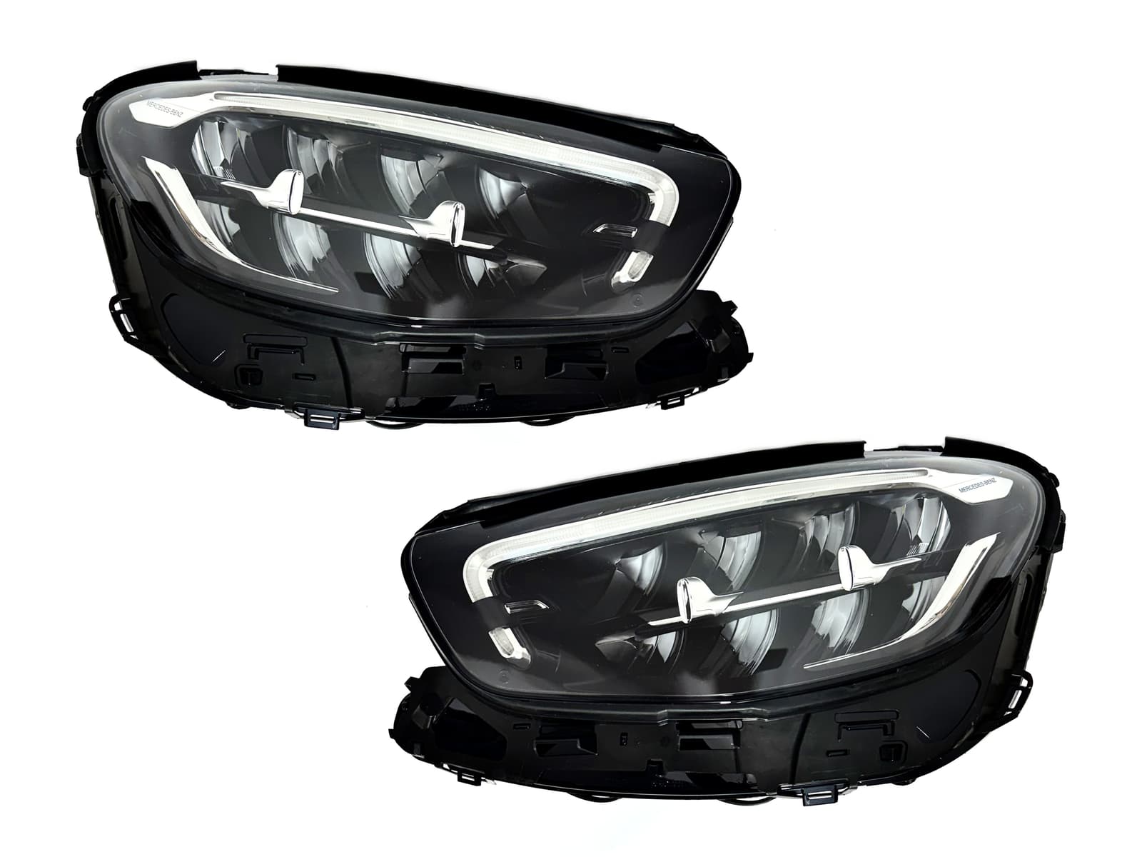 Фари Full LED Mercedes E-Class W213 рестайлінг 2020-2023 комплектні з блоками 2шт.