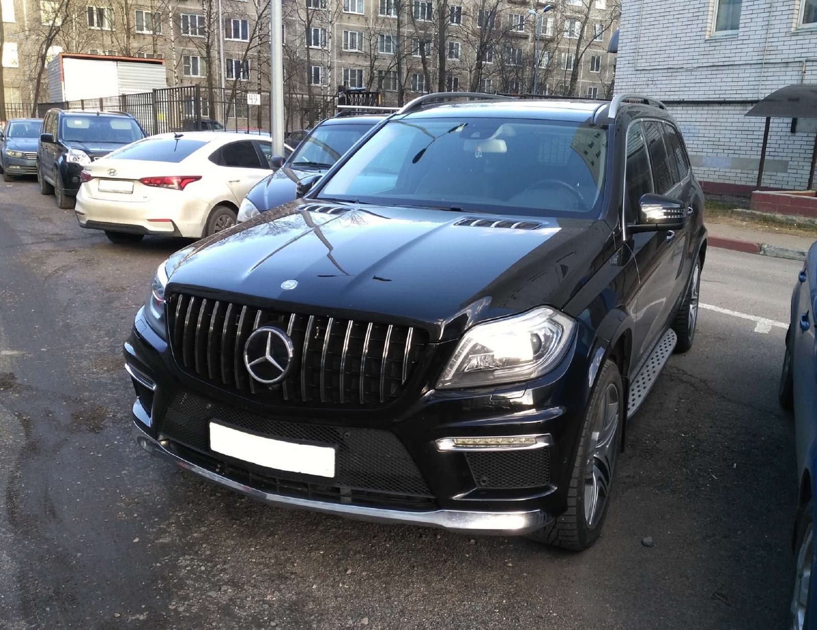 Решітка радіатора Chrome Black GT на Mercedes-Benz GL-Class X166 2012-2015 року 6