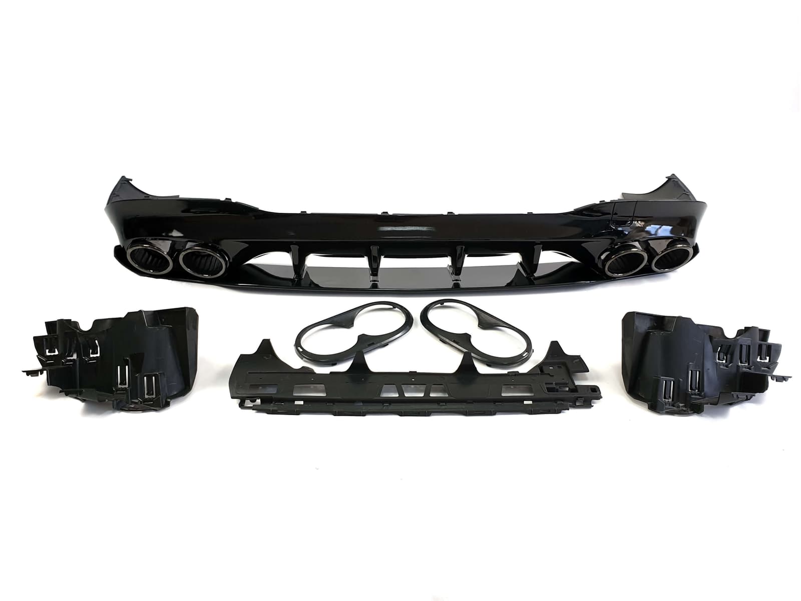 Дифузор (заднього бампера) Full Black (стиль CLA45 AMG) на Mercedes-Benz CLA-Class C118 2019-2023 року