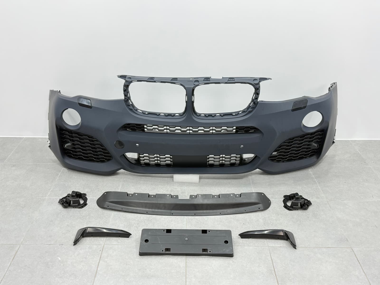 Передній бампер у зборі M paket для BMW X3 F25 2014-2017