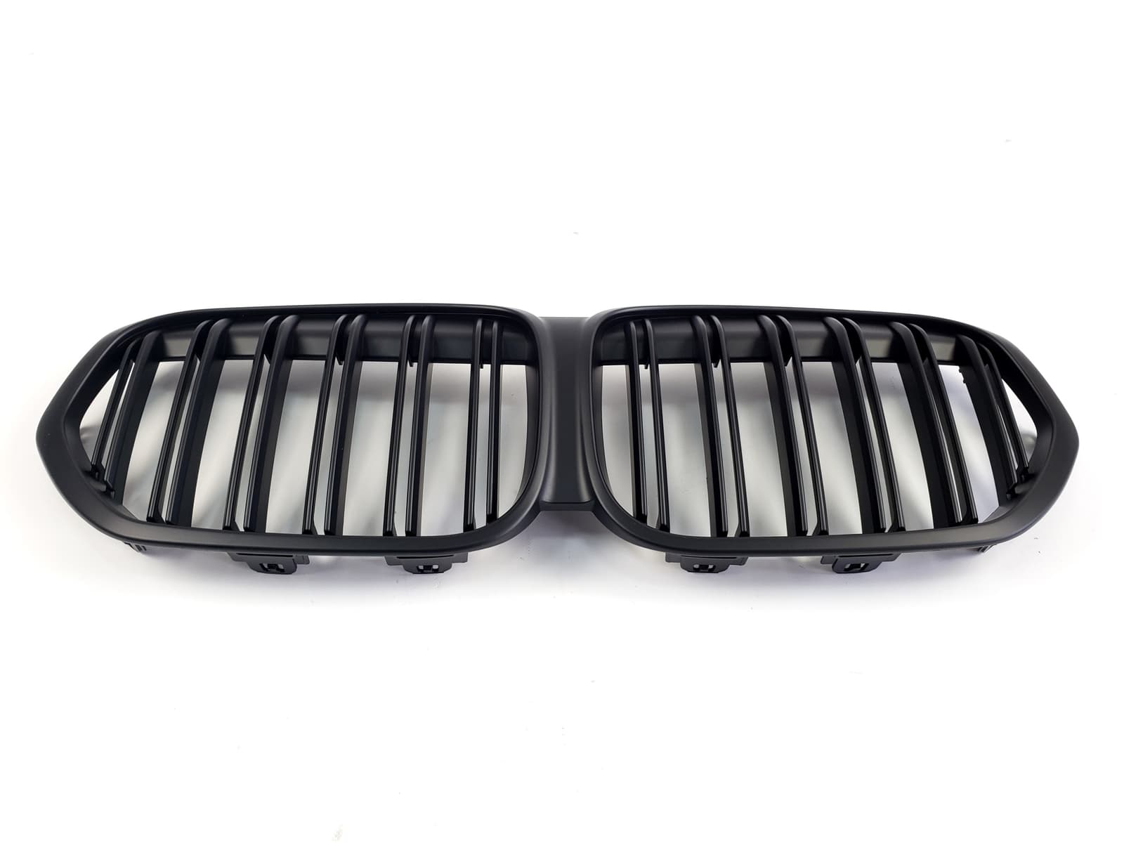 Ніздрі Чорний мат (Подвійні M-Look) на BMW X1 F48 2019-2022 року 2
