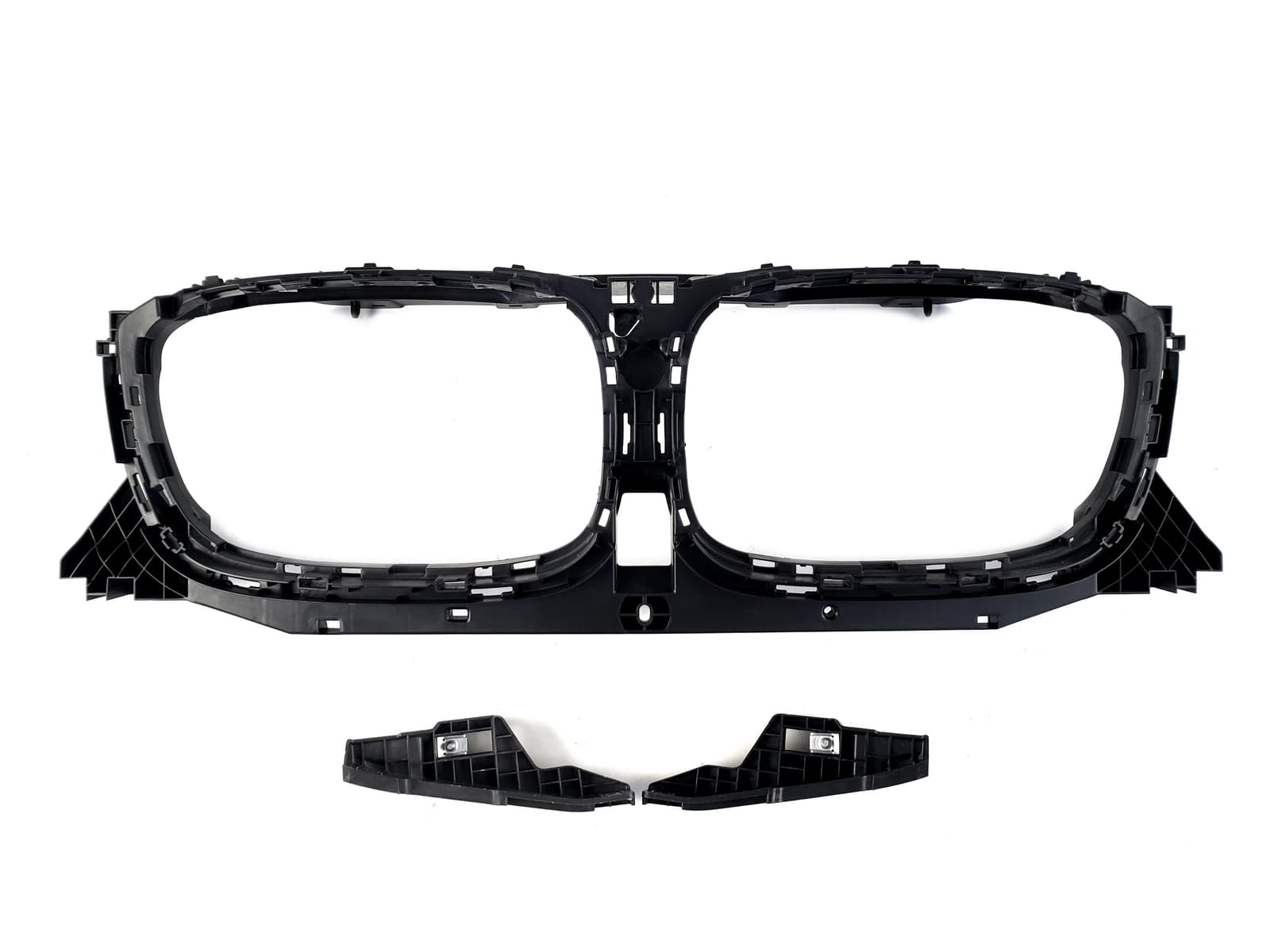 Повітряна заслонка (жалюзі) на BMW X3 G01 2018-2022 року