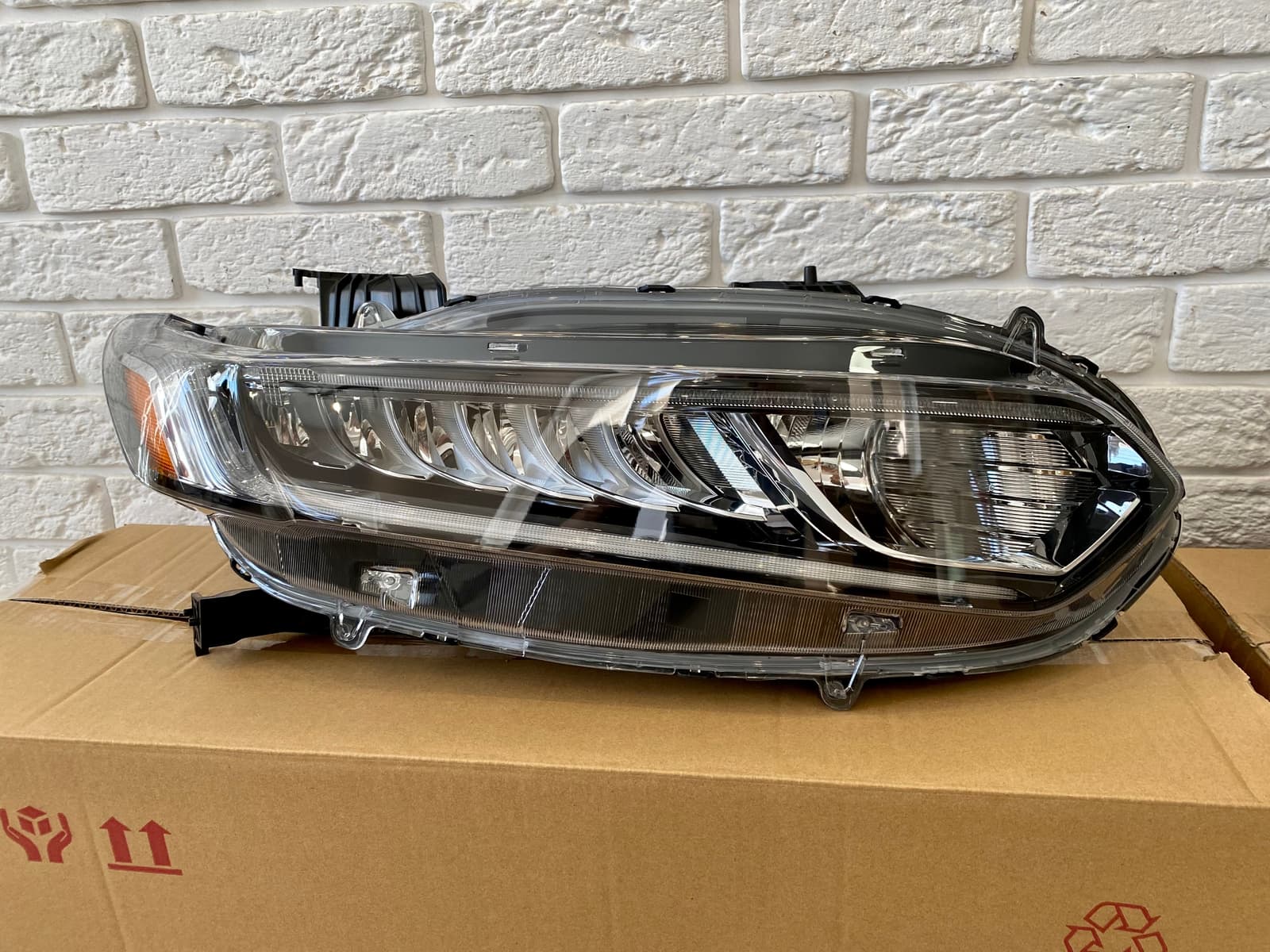 Фара права Led + галоген Honda Accord 10 2017+ 3