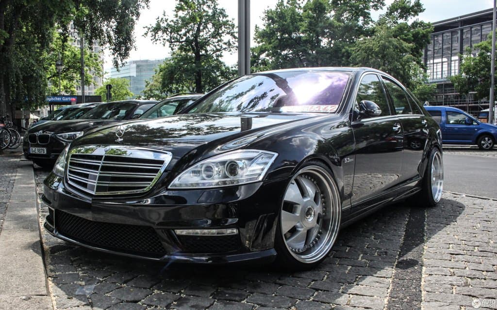 Передній бампер в зібраному вигляді AMG S65