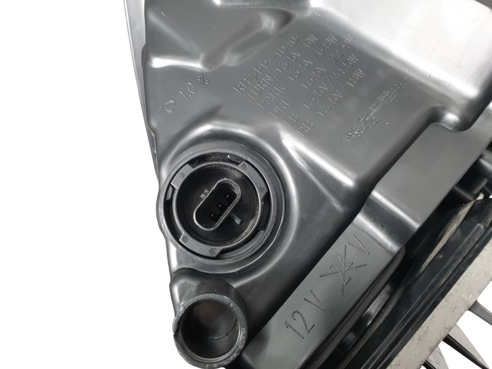 Передні фари LED на Tesla Model 3 2017-2022 року 5