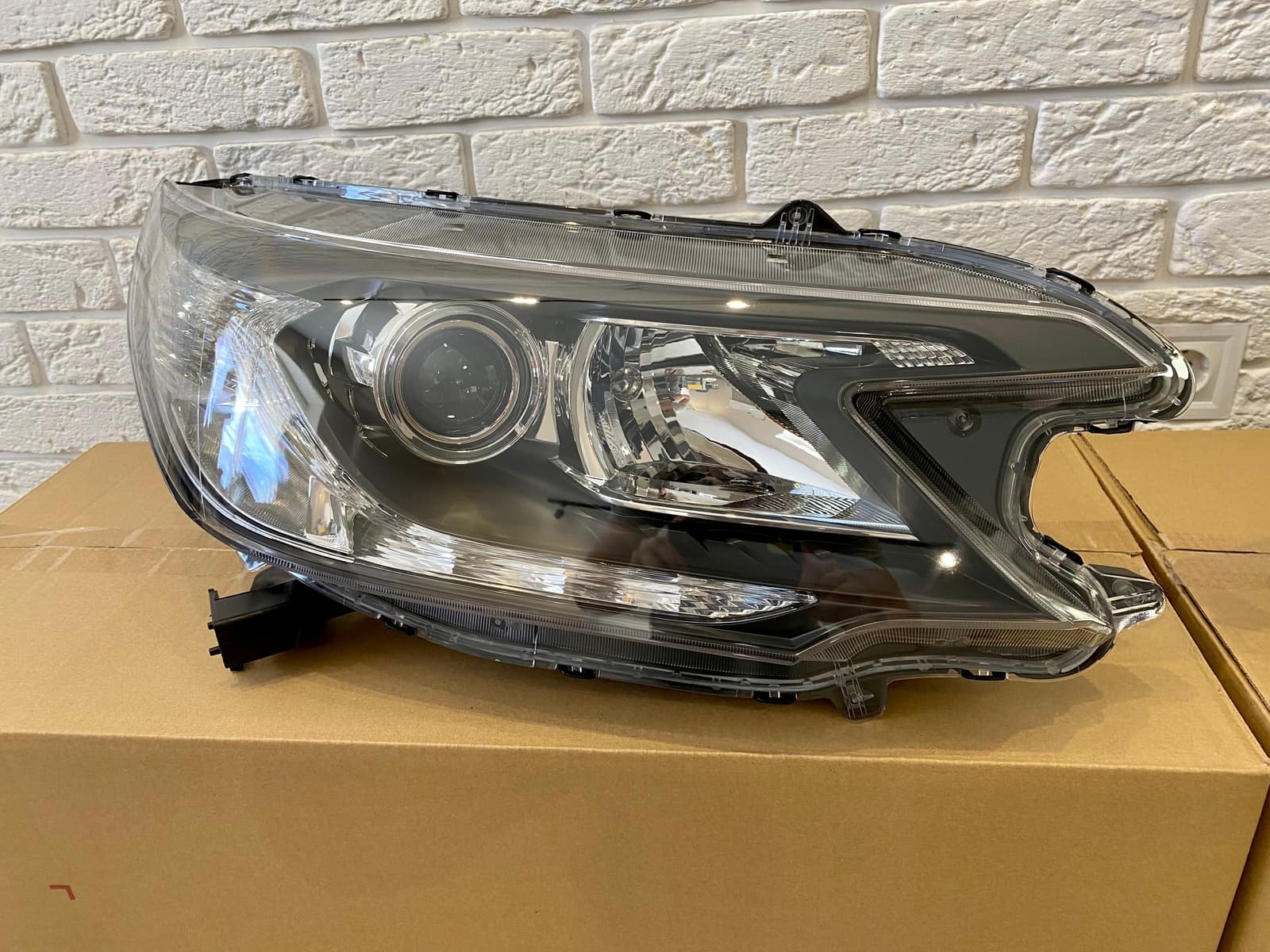 Фара права галоген Honda CR-V 4 2012-2014