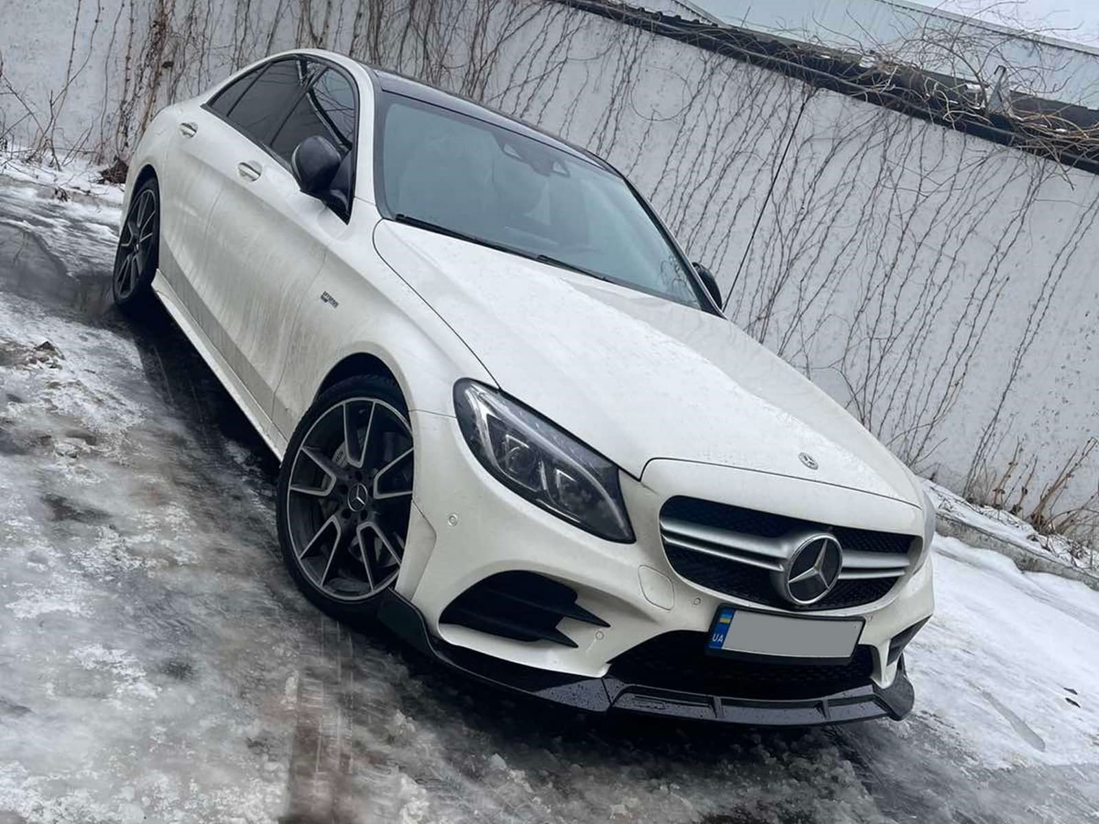 Губа (переднього бампера) Чорний глянець (стиль Brabus) на Mercedes-Benz C-Class W205 2018-2021 року 4