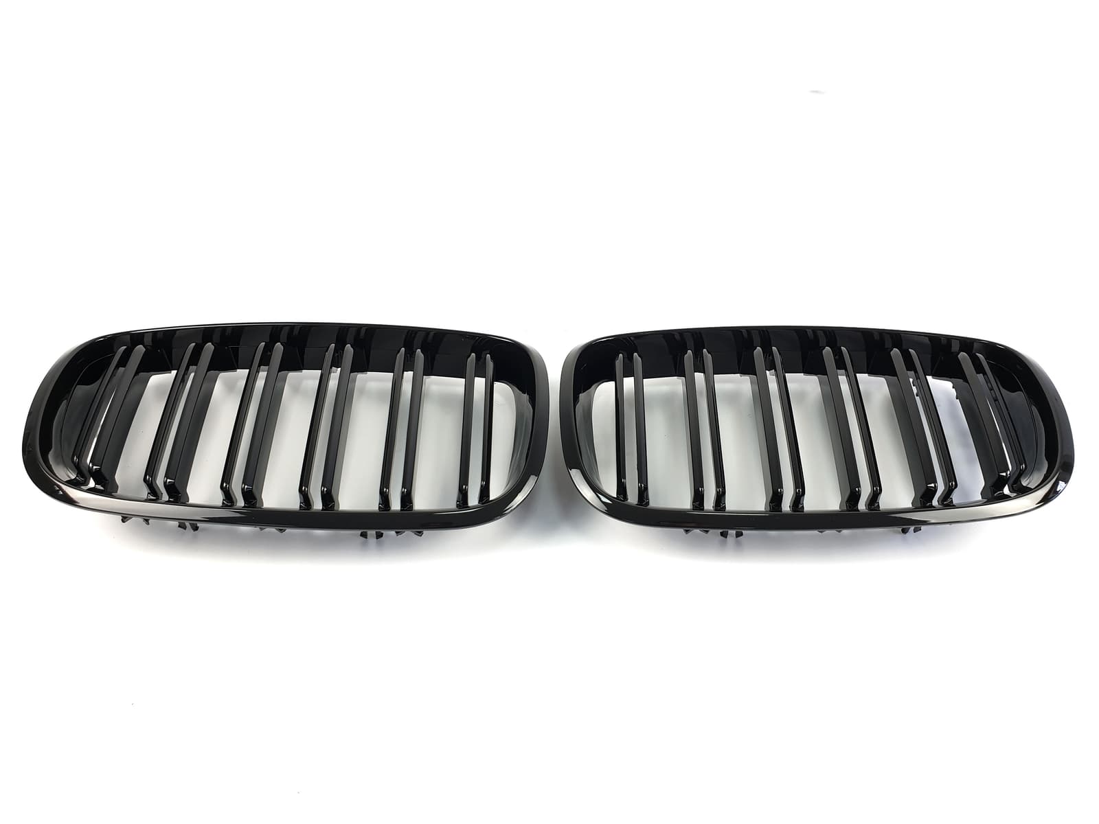 Ніздрі Чорний глянець (Подвійні M-Look) на BMW X5 E70 2010-2013 року 2