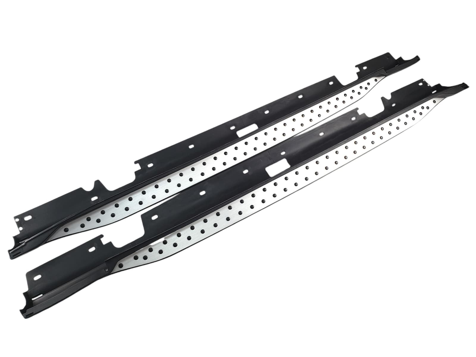 Підніжки на BMW X1 E84 2009-2015 року 2
