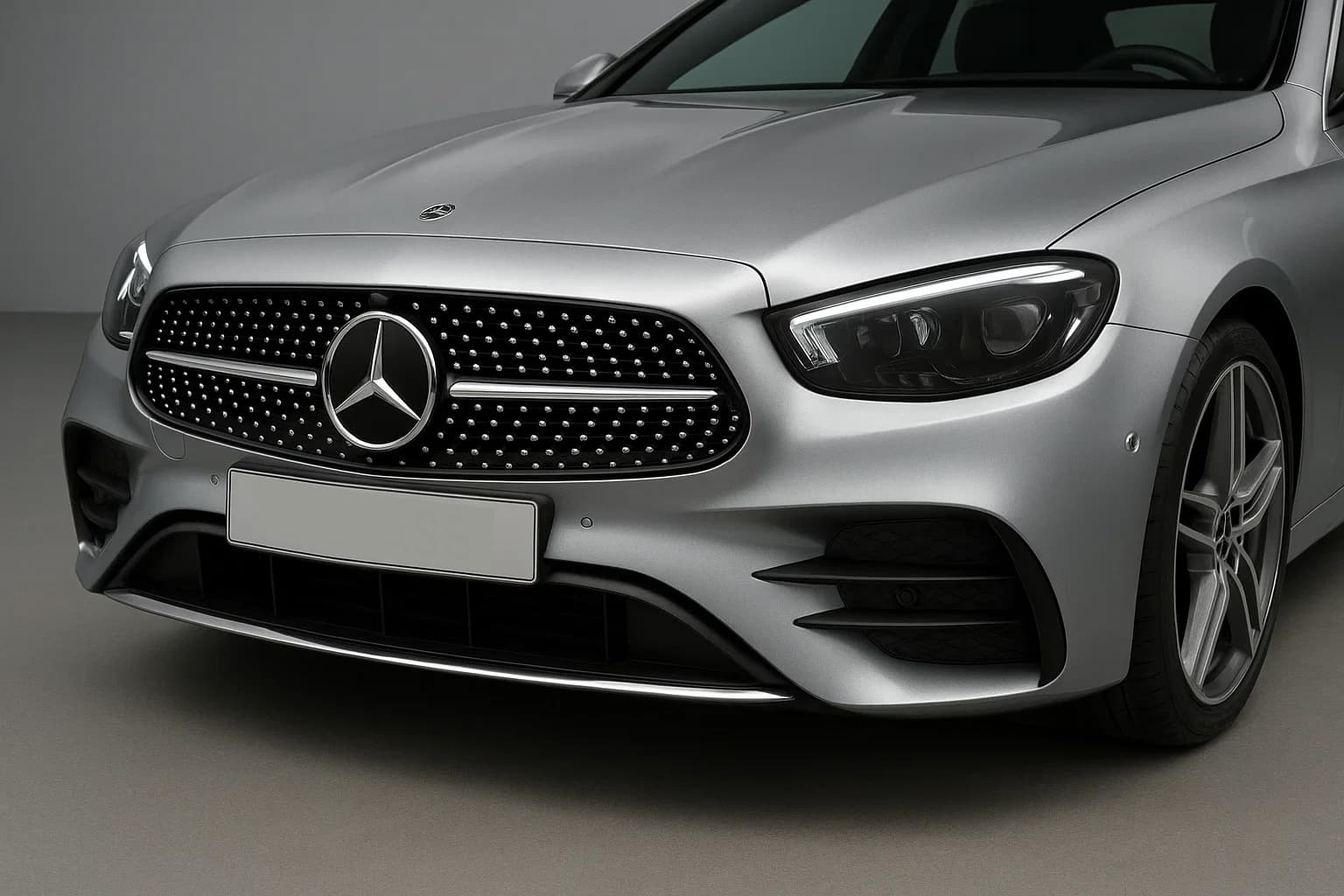 Передня решітка Diamond Silver (AMG Line, 2020+) З місцем під камеру