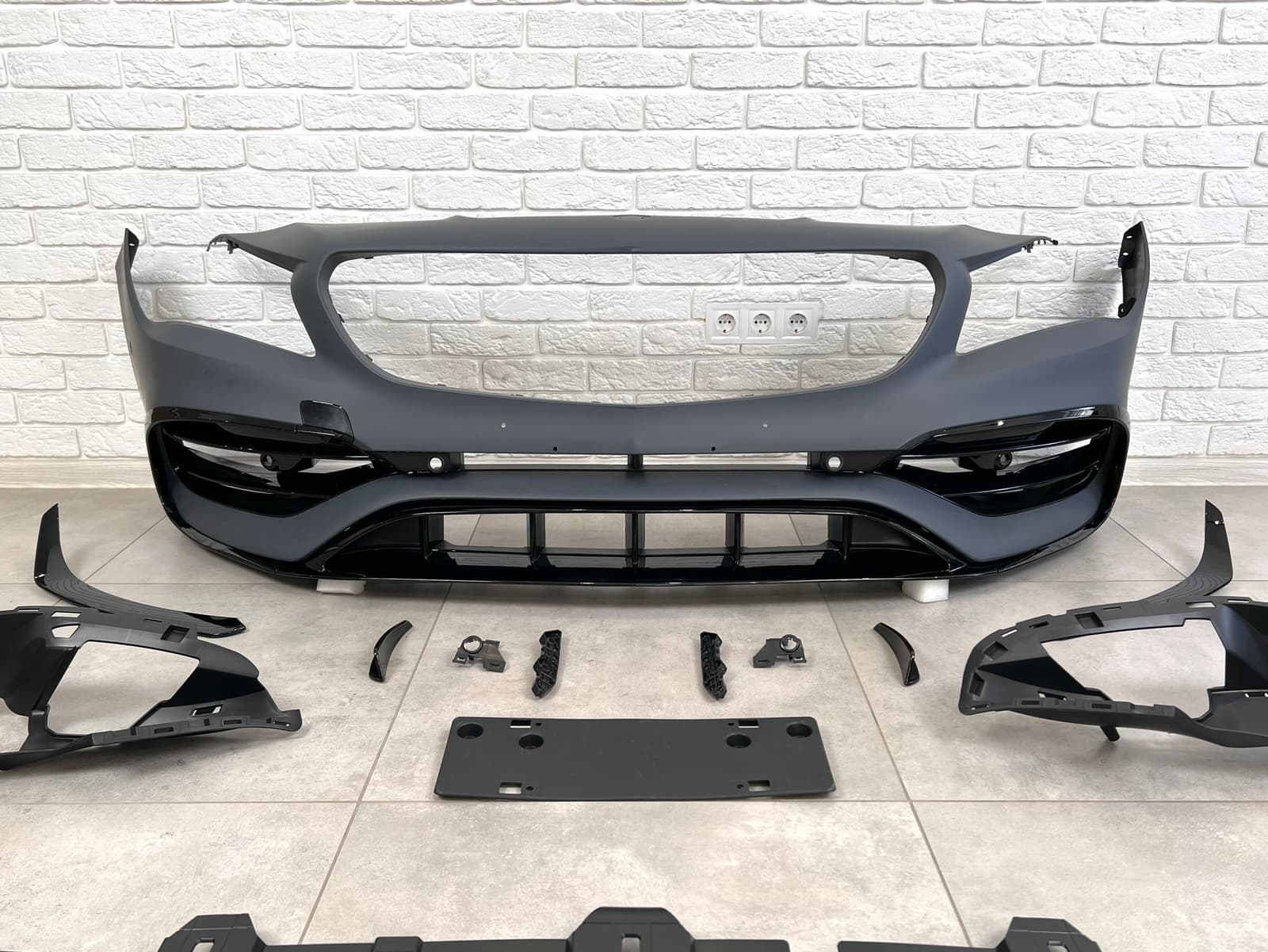 Бампер передній CLA45 AMG Mercedes - Benz CLA class C117 2013-2018