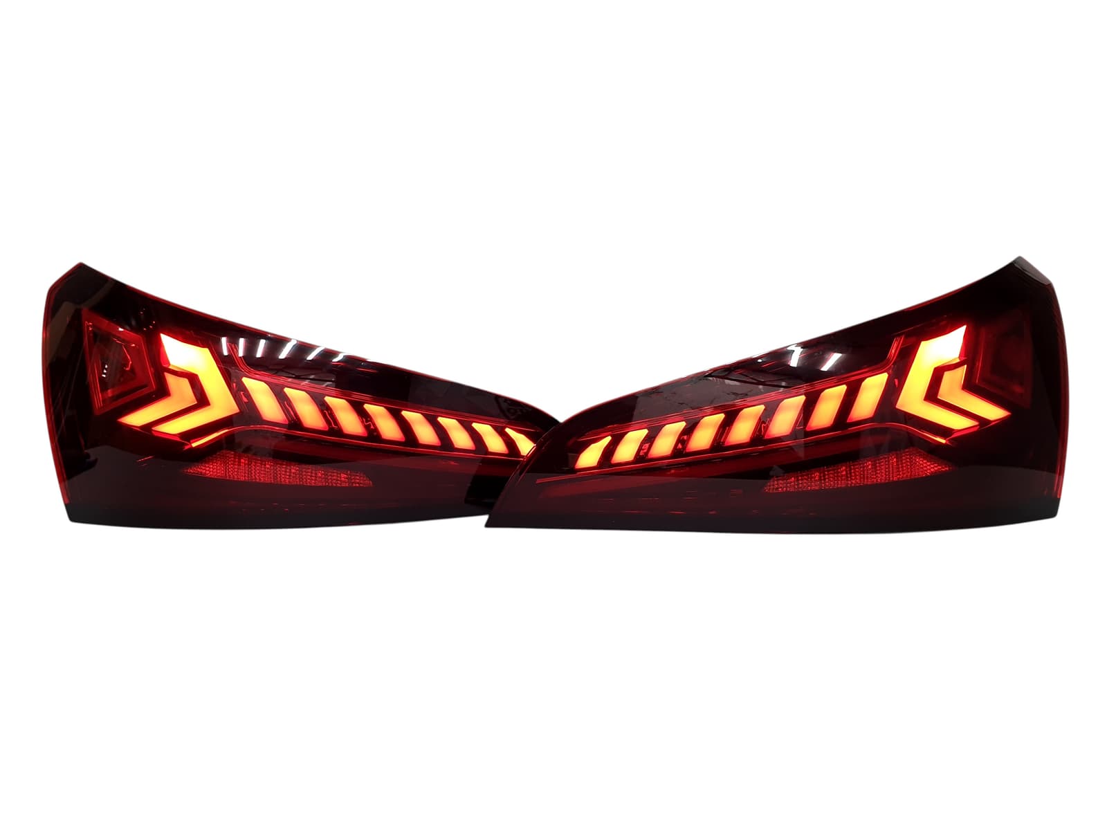 Задні ліхтарі Led (Red) на Audi Q5 8R 2008-2012 року