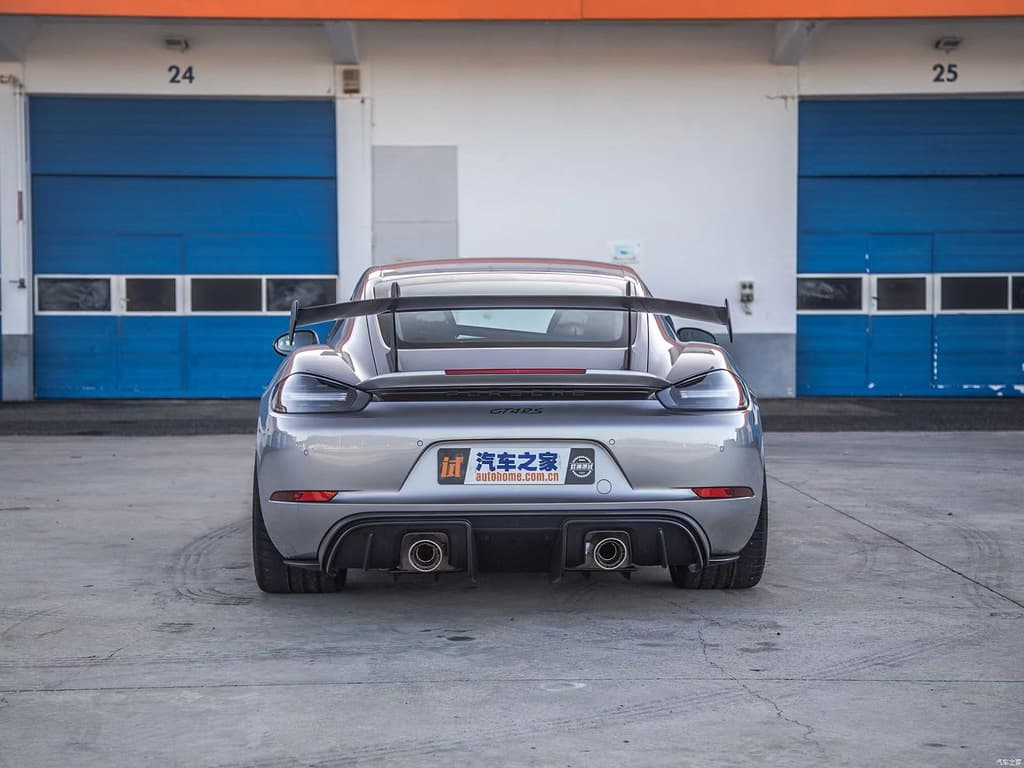 Спойлер GT4 RS
