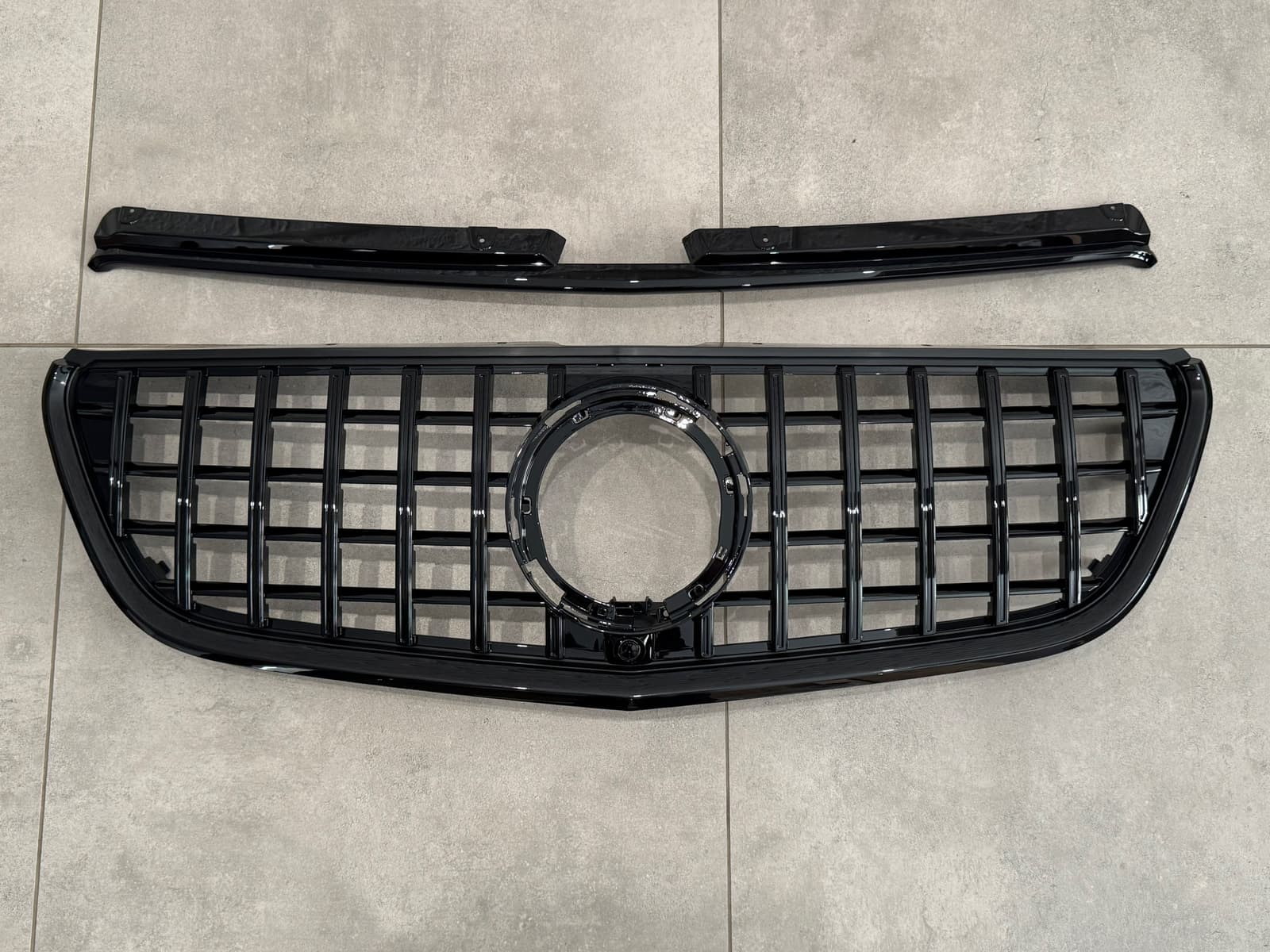 Решітка радіатора GT BLACK Mercedes Benz Vito W447 2020-2023