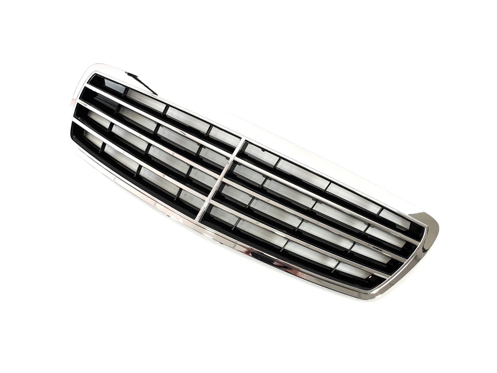 Решітка радіатора Black ASSY на Mercedes-Benz E-Class W211 2002-2006 року 3