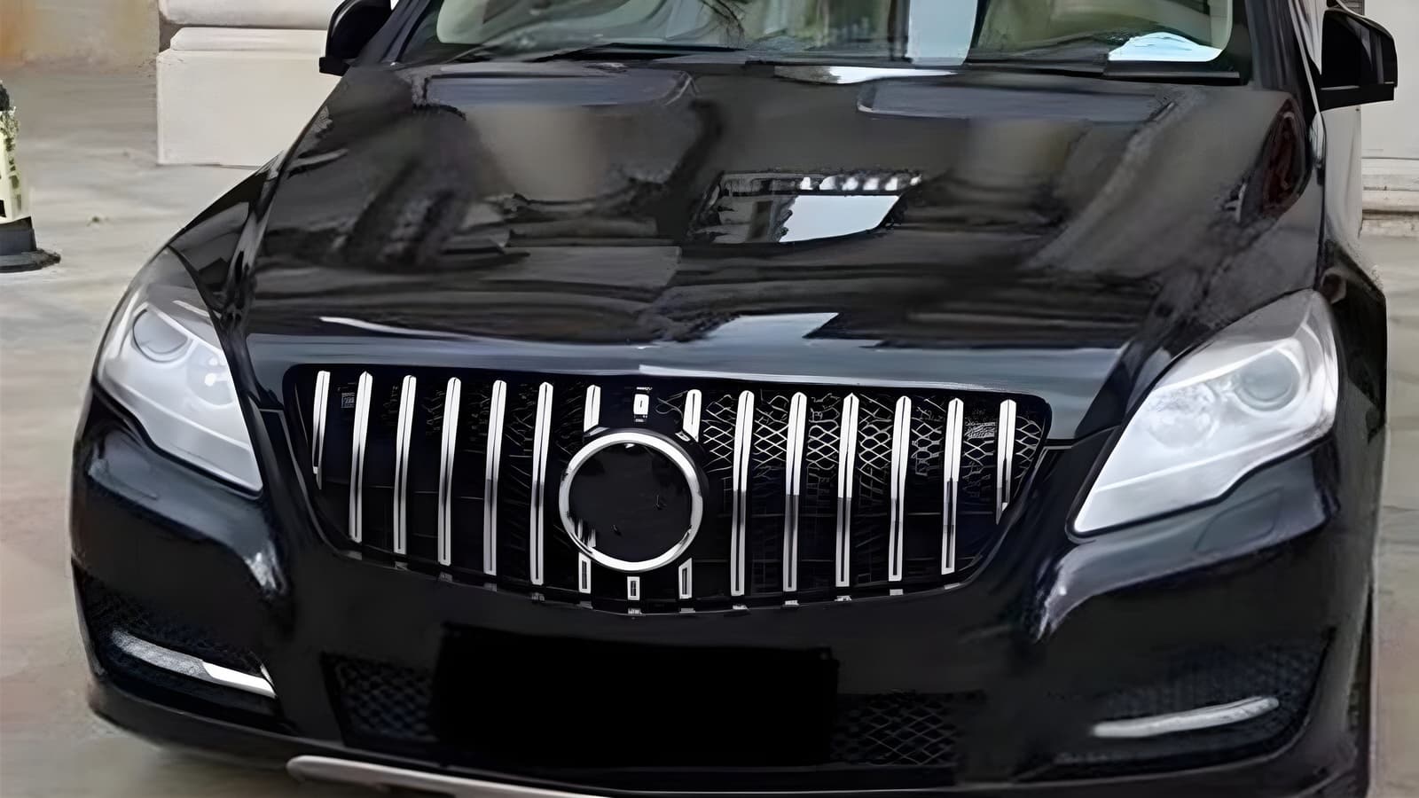 Передня решітка GT Panamericana (2011+)