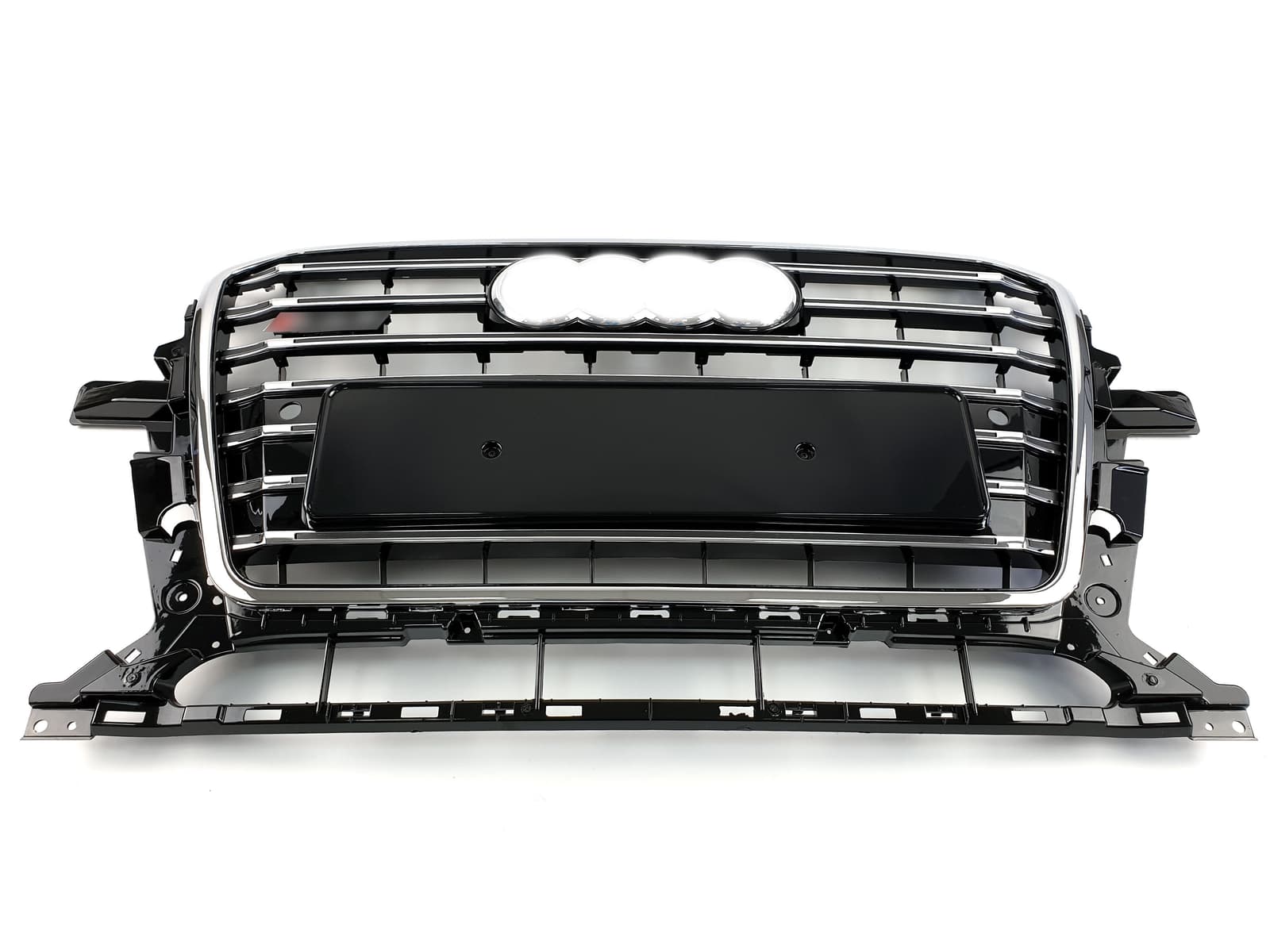 Решітка радіатора Chrome Black (в стилі SQ5) на Audi Q5 8R 2012-2016 року 2