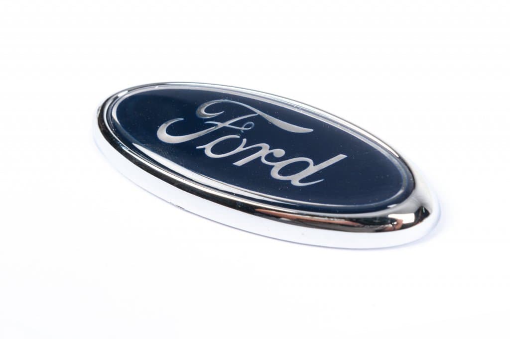 Емблема Ford (самоклейка) 92мм на 37мм