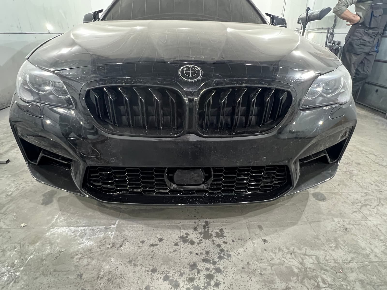 Передній бампер з ніздрями у стилі M5 F90 G30 для BMW 5 Series F10 F11 2010-2016