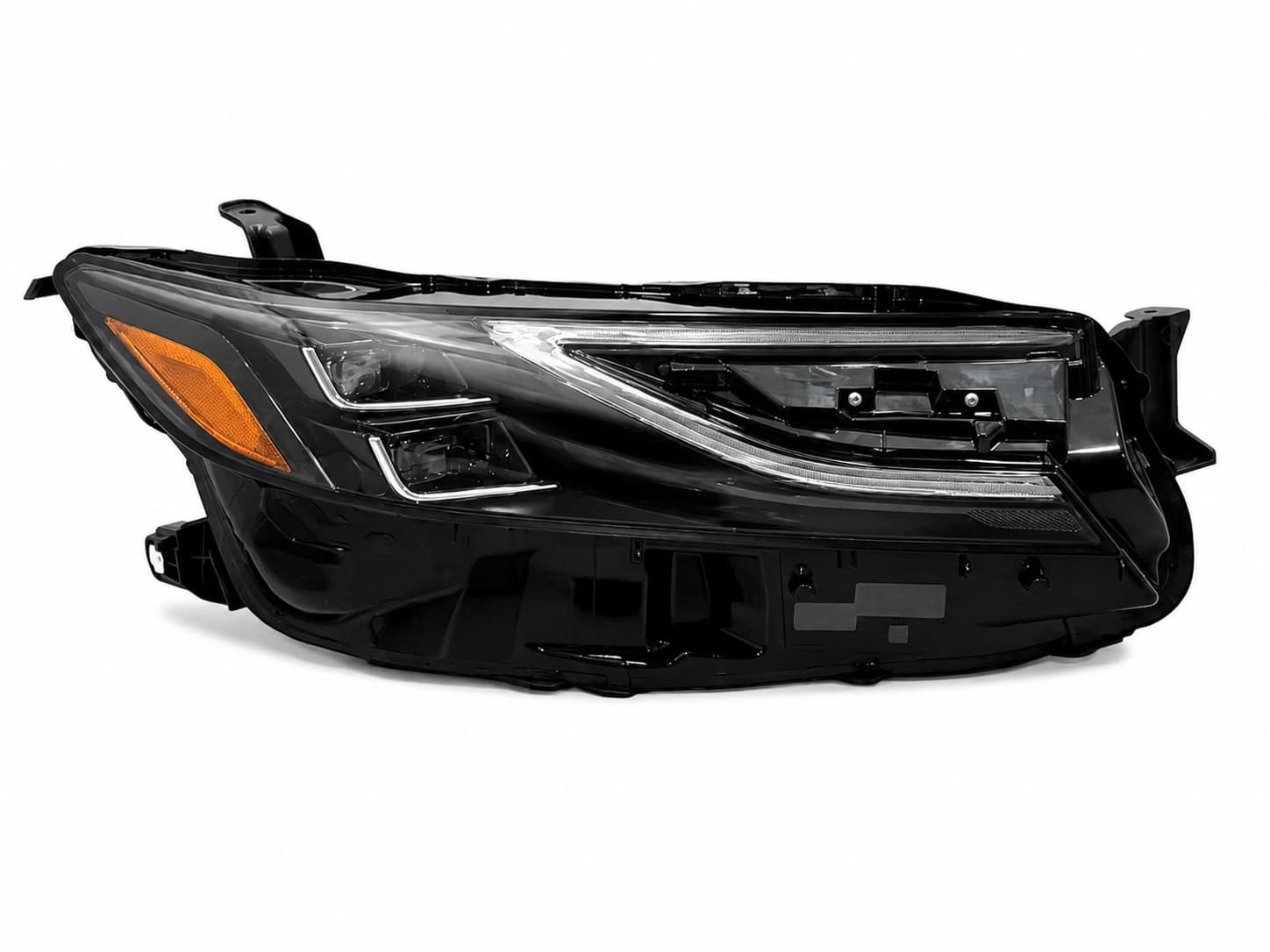 Права фара Toyota Camry 80 XSE USA 2023-