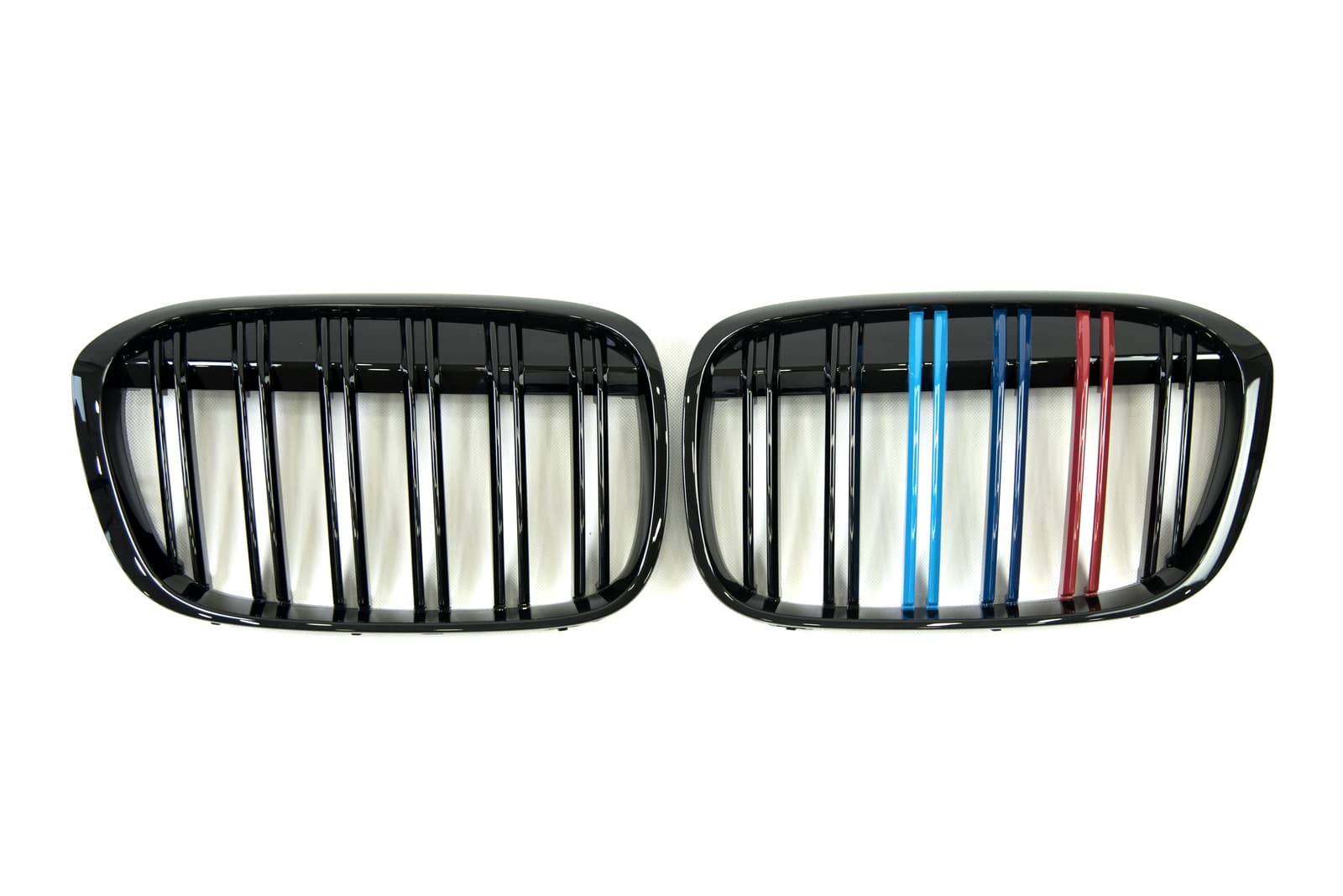 Ніздрі M-color (Подвійні M-Look) на BMW X1 F48 2015-2019 року