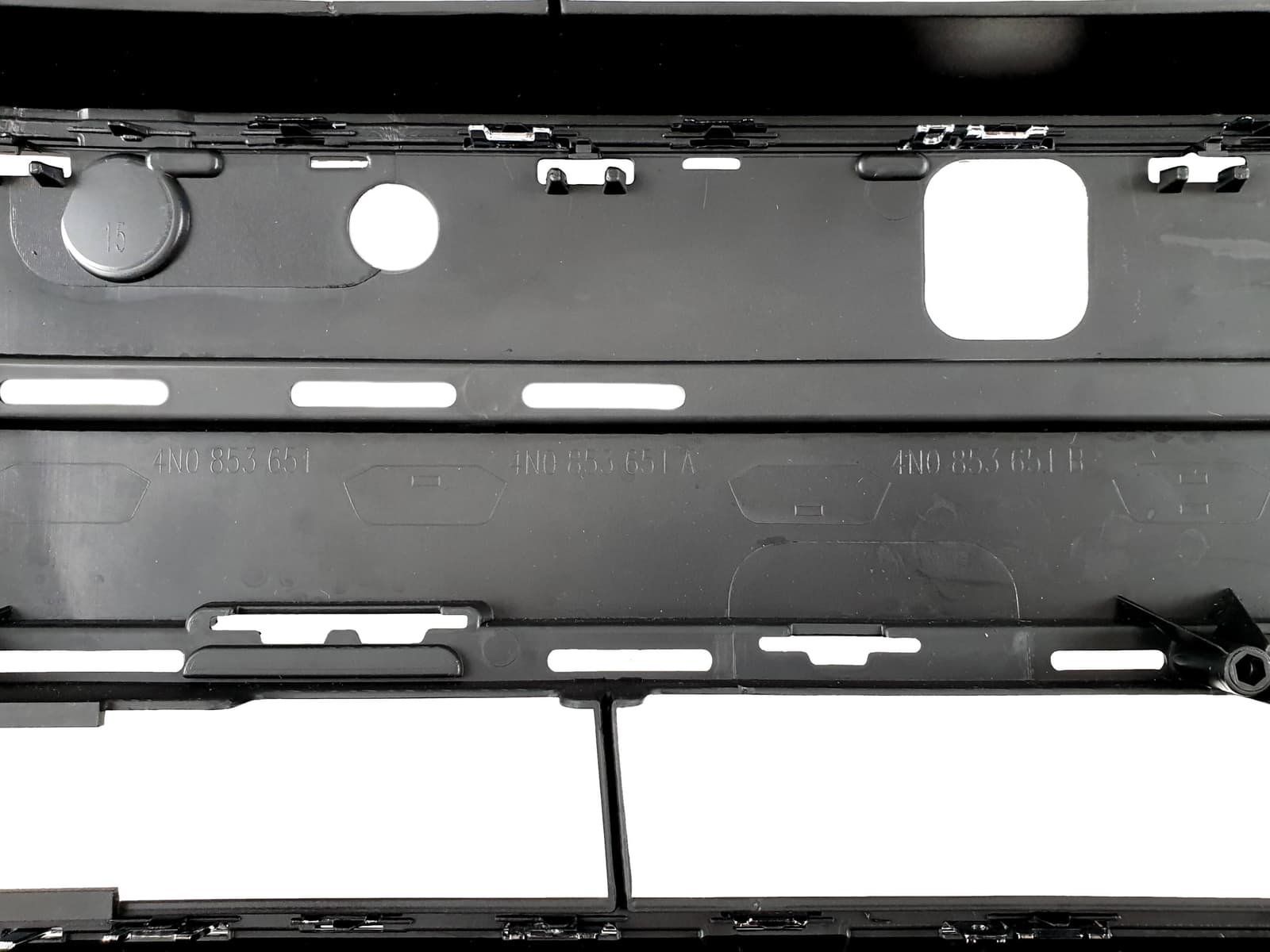 Решітка радіатора Chrome Black A8 D5 2017-2021 года на Audi A8 D5 2017-2021 року 4