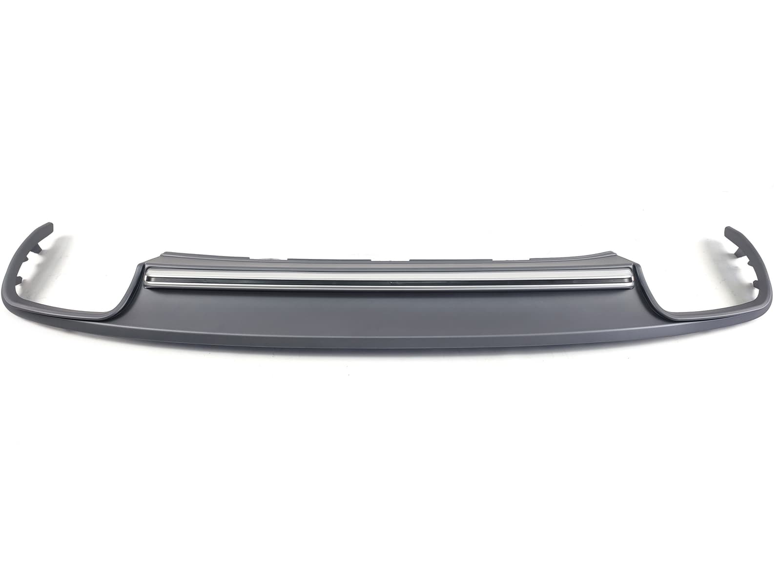 Дифузор (заднього бампера) Silver (в стилі S4 00-00) на Audi A4 B8 2011-2015 року