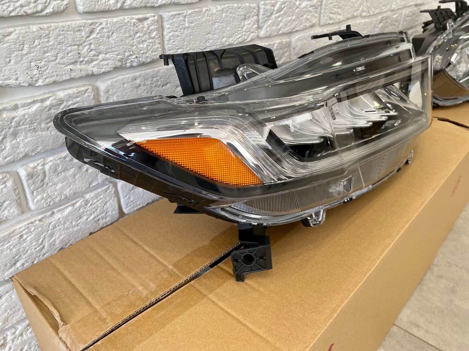 Фара права Led + галоген Honda Accord 10 2017+ 6
