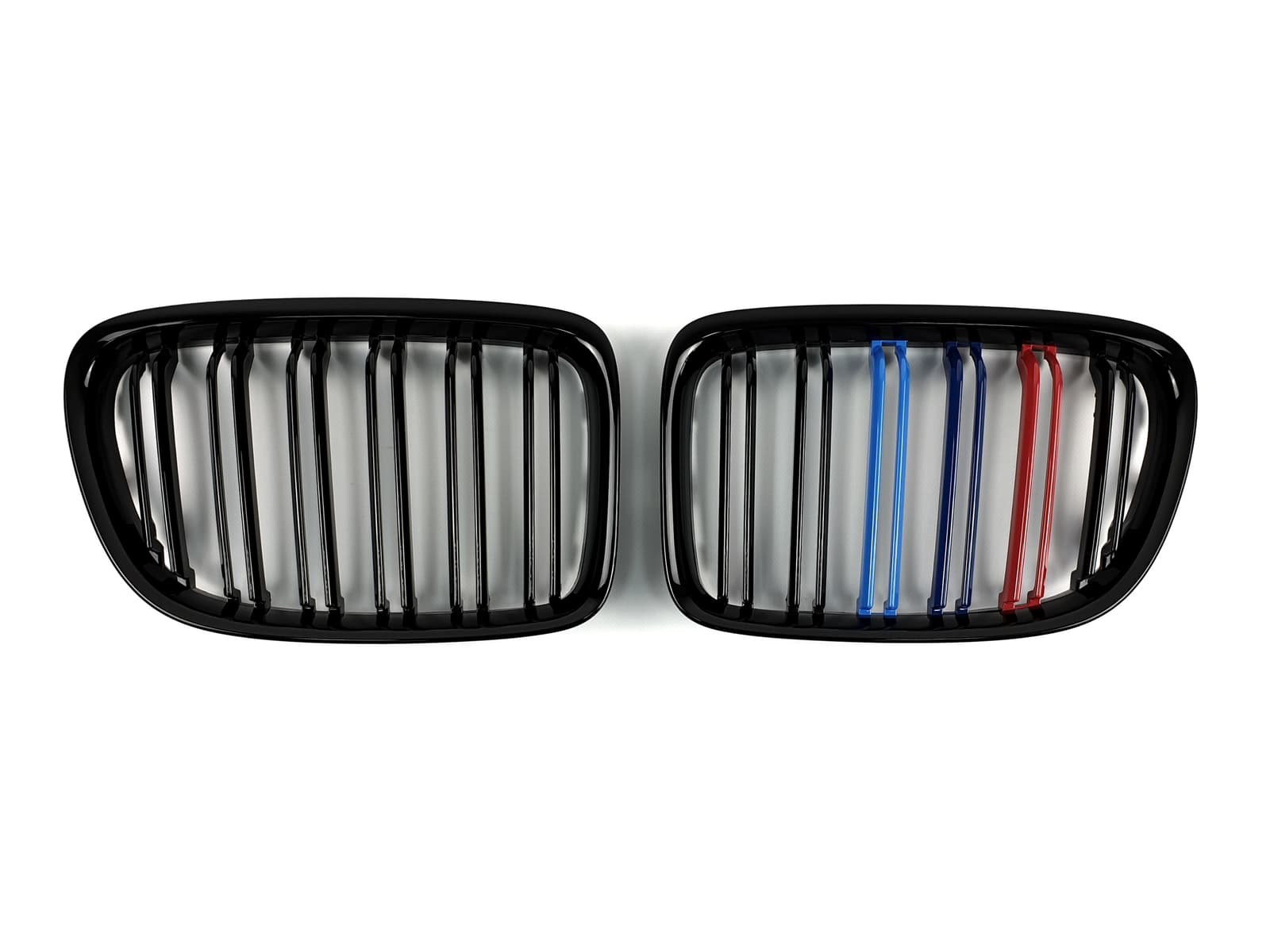 Ніздрі M-color (Подвійні M-Look) на BMW X1 E84 2009-2015 року