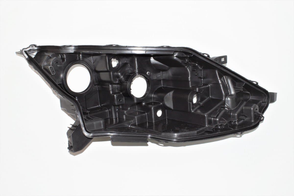 Корпус фари галоген правий Nissan Qashqai 2014-2016