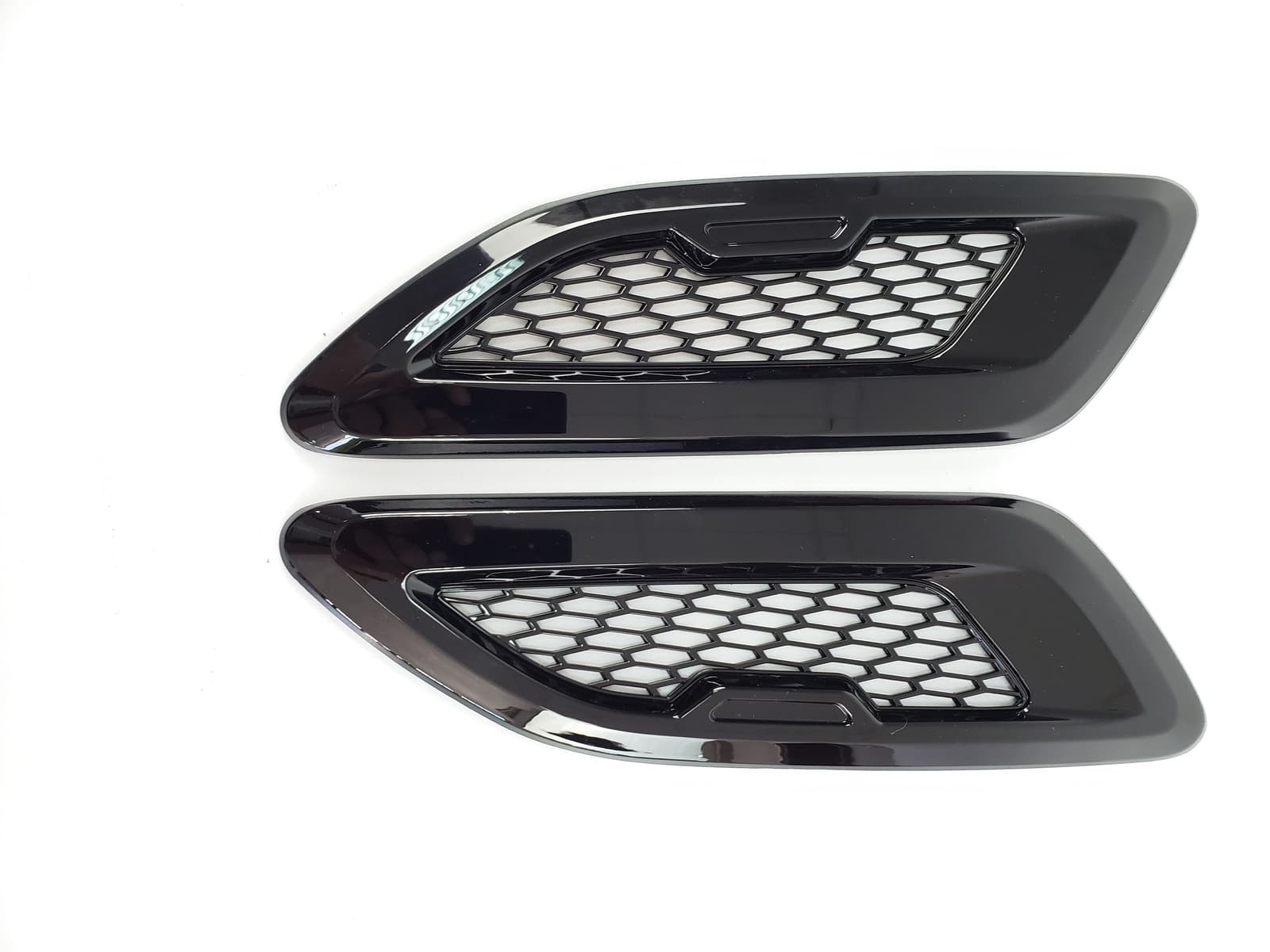 Жабра на капот на Land Rover Range Rover Evoque L538 2011-2015 року