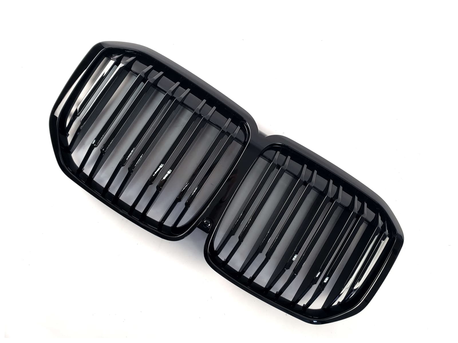 Ніздрі Чорний глянець (Подвійні M-Look) на BMW X7 G07 2018-2022 року 3