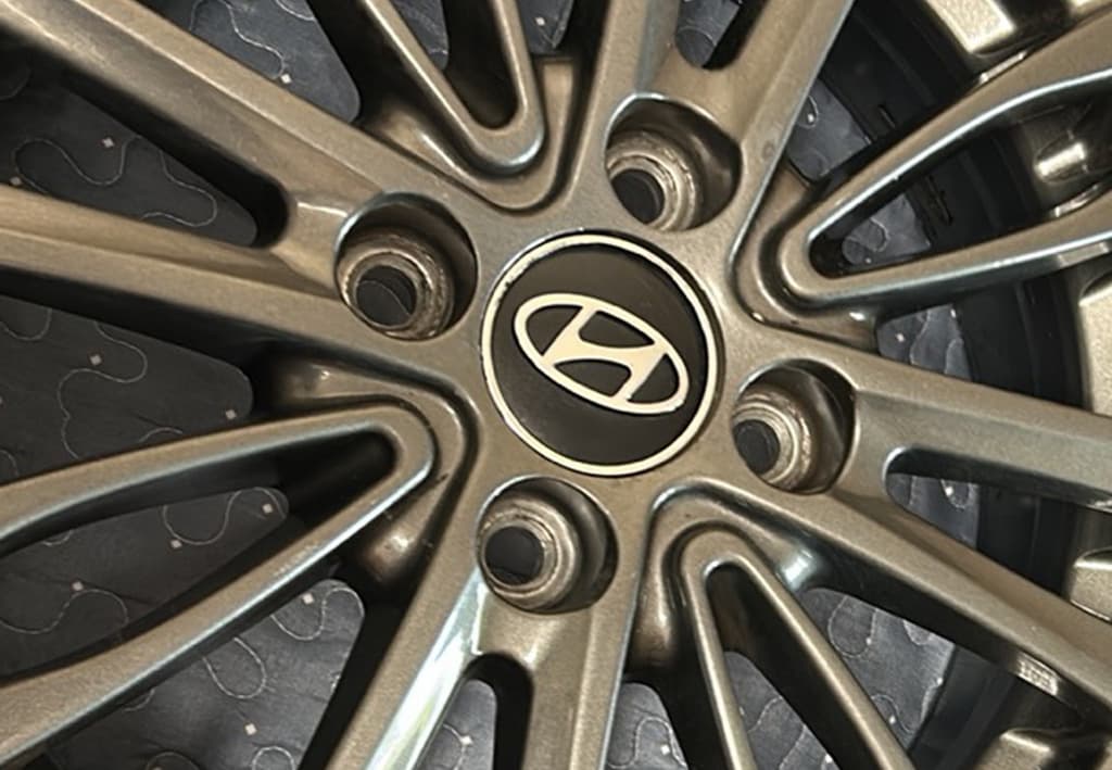 Ковпачки диски чорні hyun60tur-bl (59мм на 55мм, 4 шт)