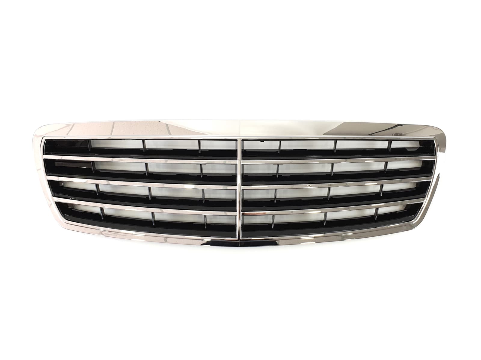 Решітка радіатора Black ASSY на Mercedes-Benz E-Class W211 2002-2006 року