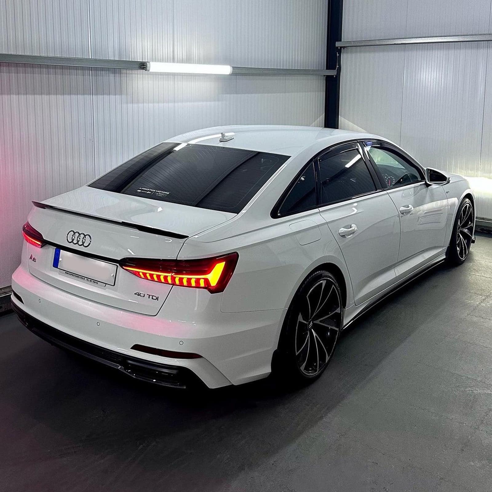 Спойлер Чорний глянець V1 на Audi A6 C8 2018-2023 року 6