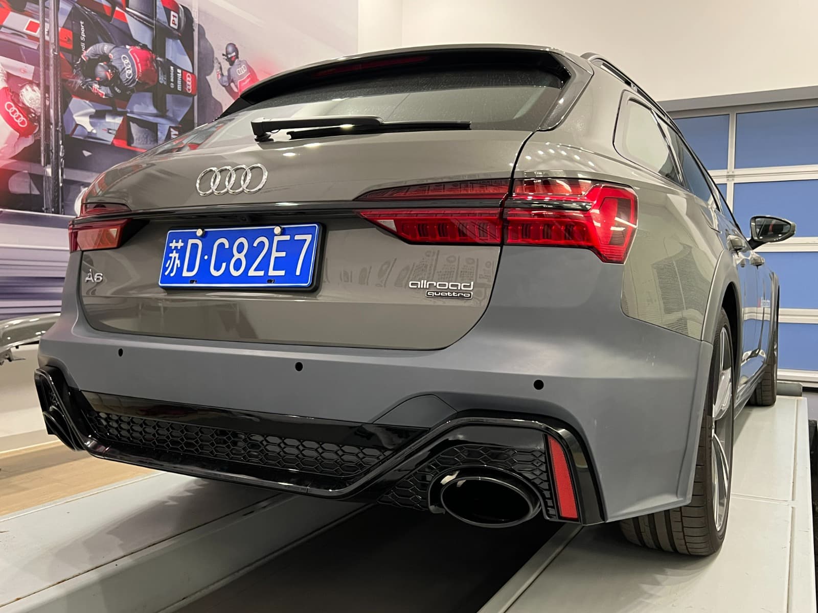 Задній бампер в зборі RS-Style GT 2