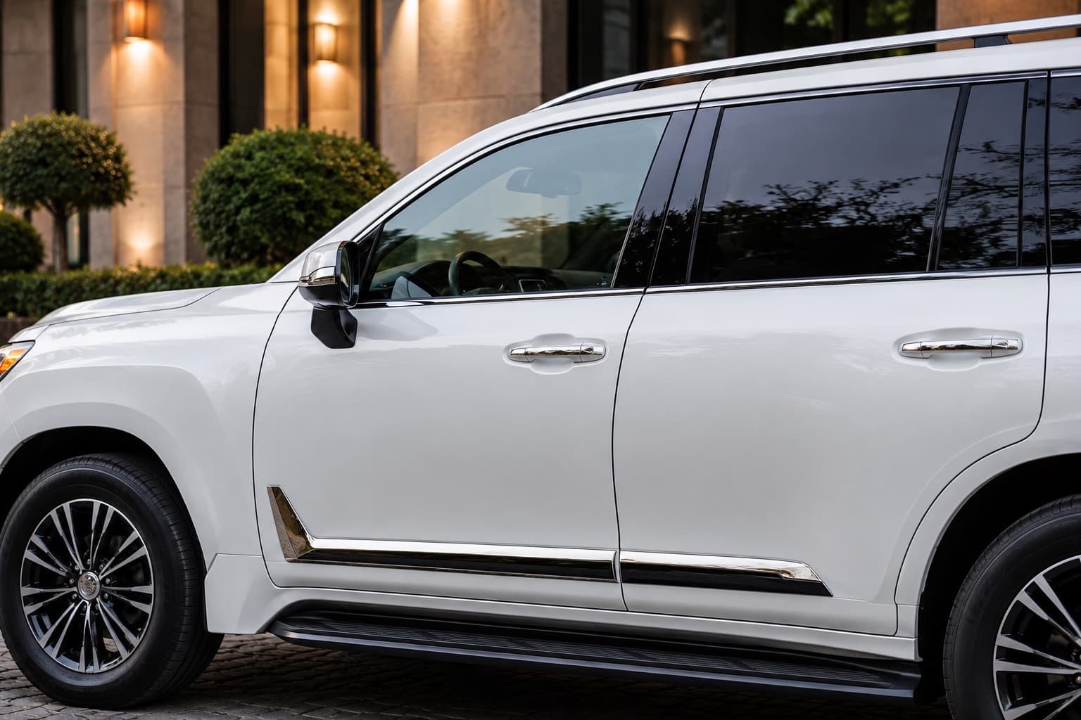 Молдинги чорні F-Sport білі+чорне (4 шт, ABS) 2