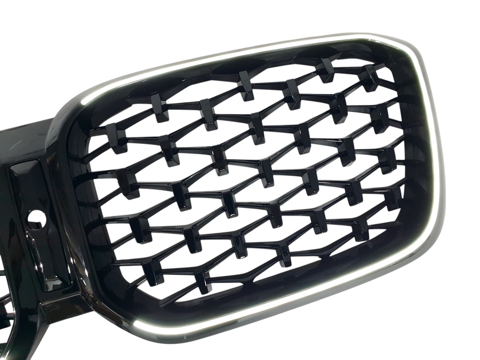 Ніздрі Чорний глянець LED (Iconic Glow) Diamond на BMW X3 G01 2022-2024 року 3