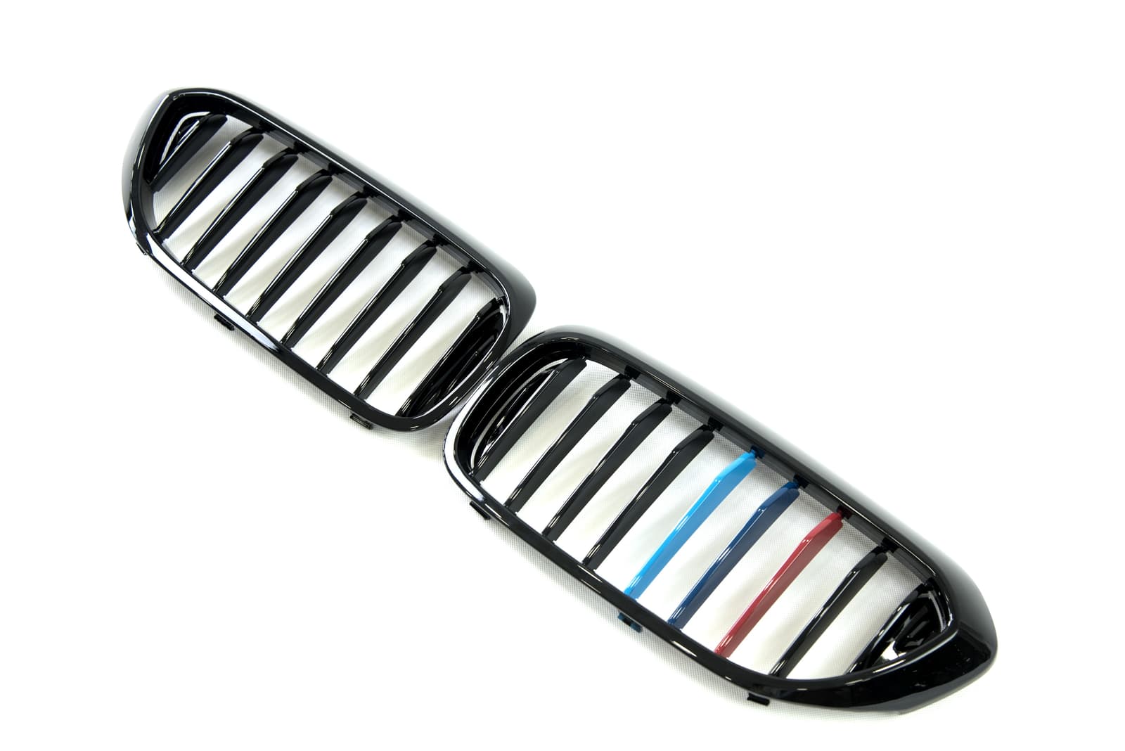 Ніздрі M-color (1 Bar) на BMW 5 Series G30 / G31 2017-2020 року 2