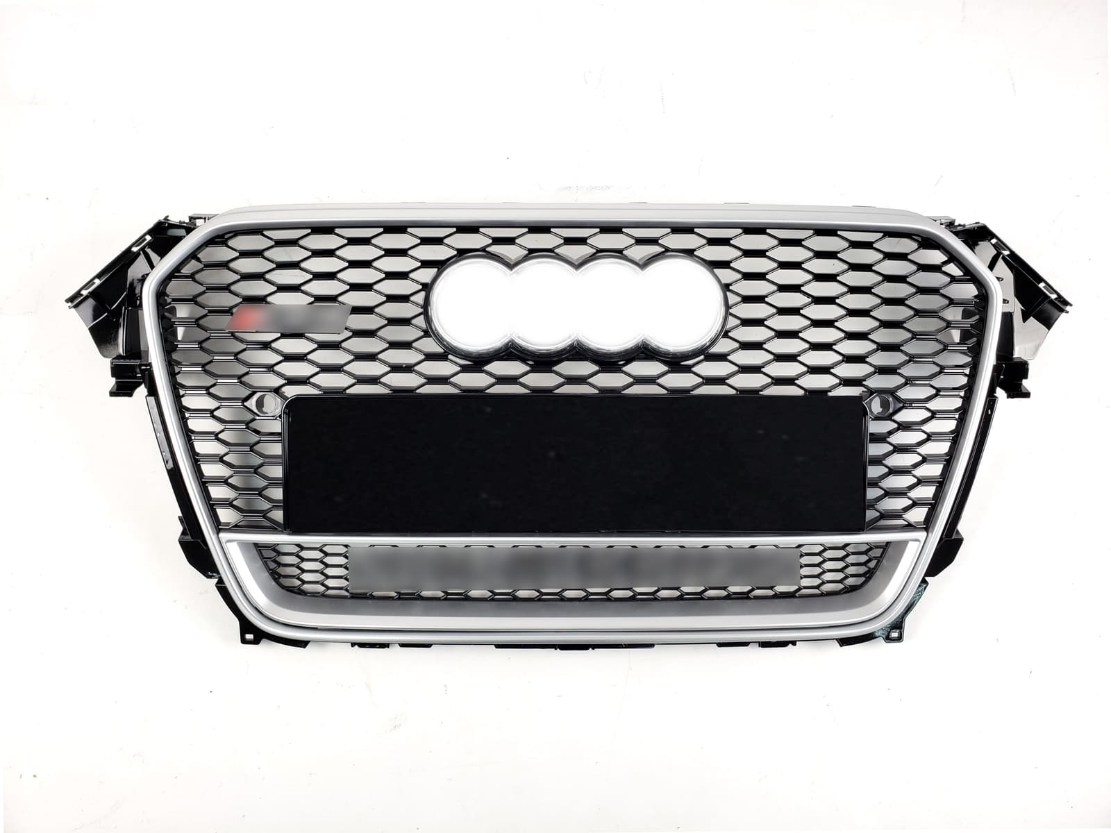 Решітка радіатора Silver Black (стиль RS4 quattro) на Audi A4 B8 2011-2015 року