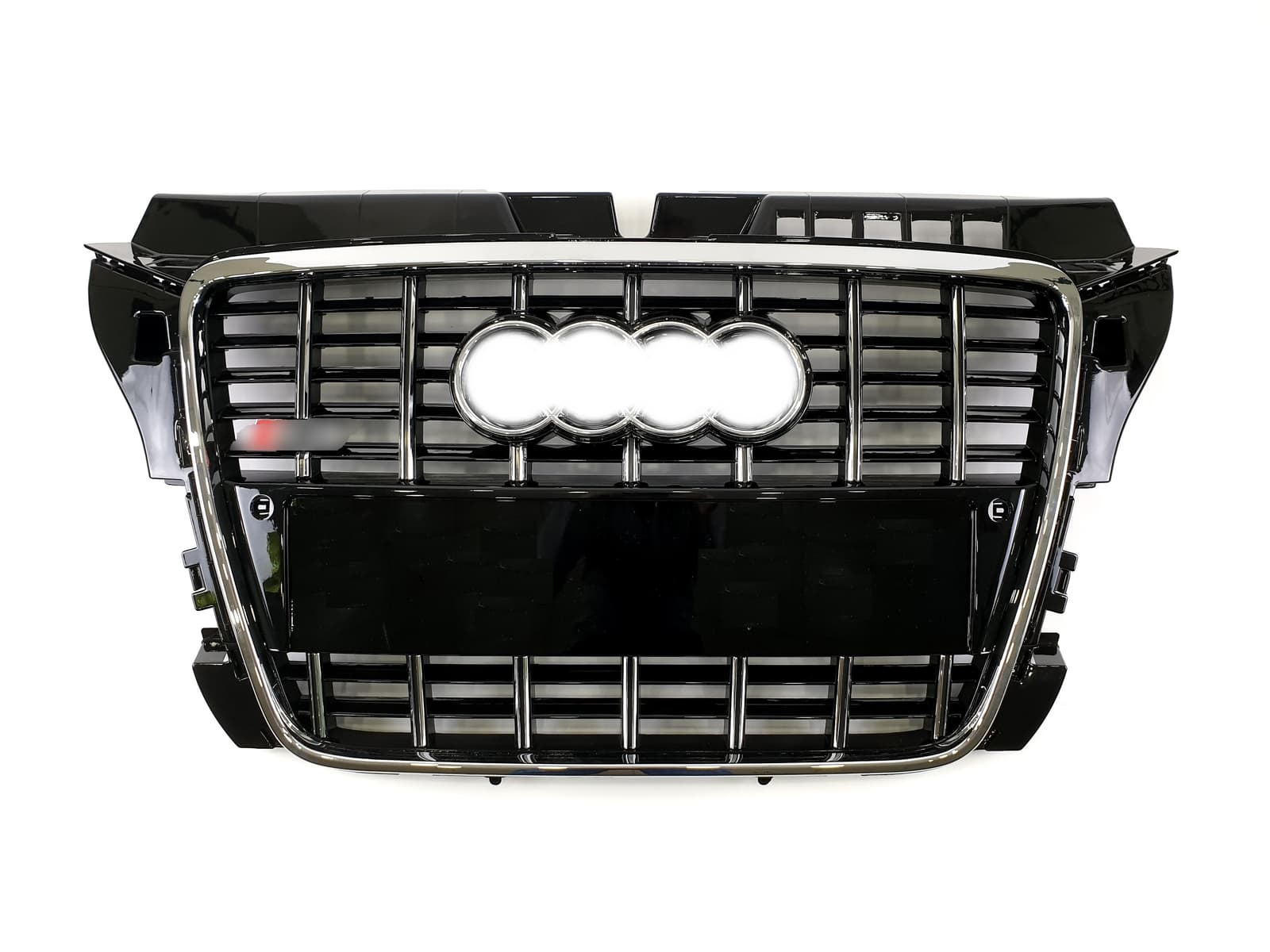 Решітка радіатора Chrome Black (в стилі S3) на Audi A3 8P 2008-2012 року