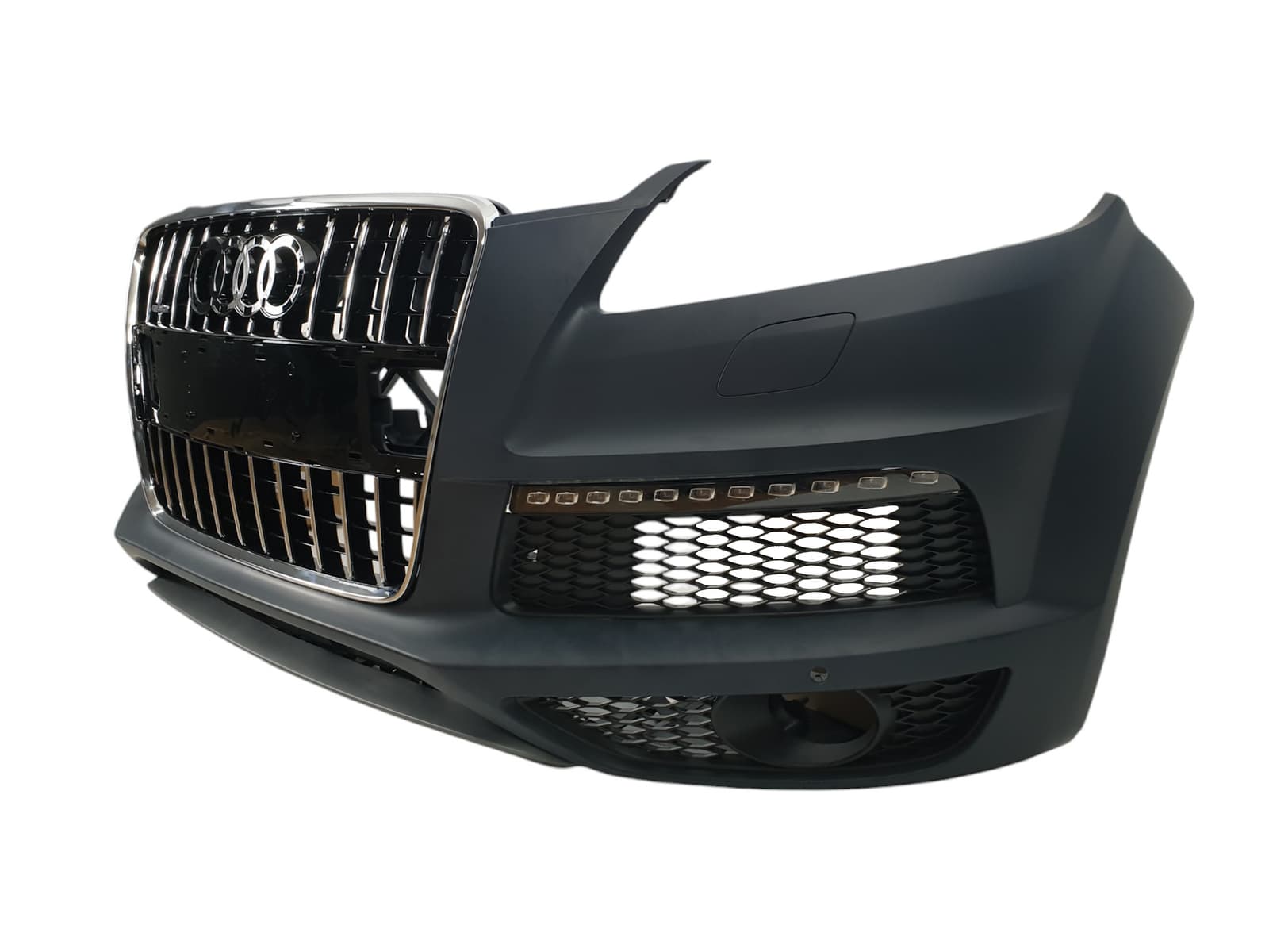 Передній бампер (в стилі SQ7)+ DRL на Audi Q7 4L 2005-2015 року 3