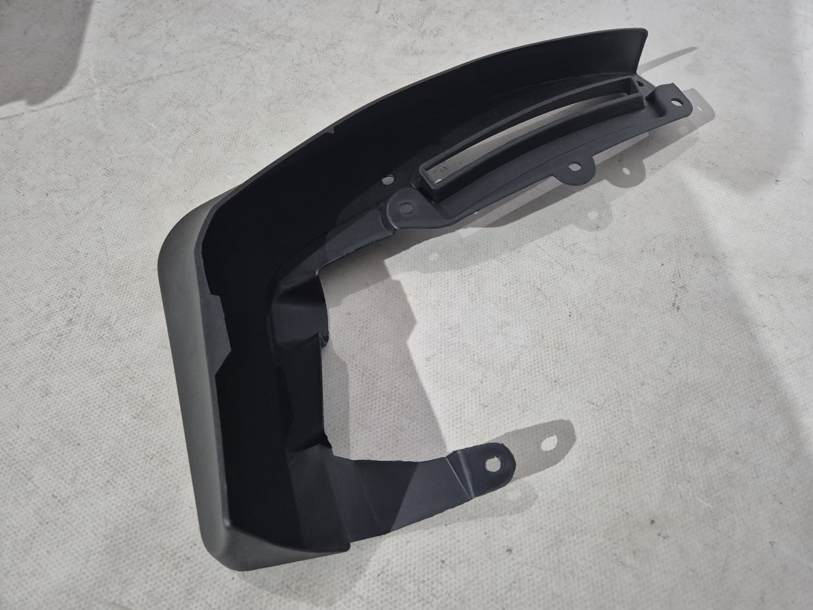 Бризковики Premium перед лівий для G11/12 (1 шт)