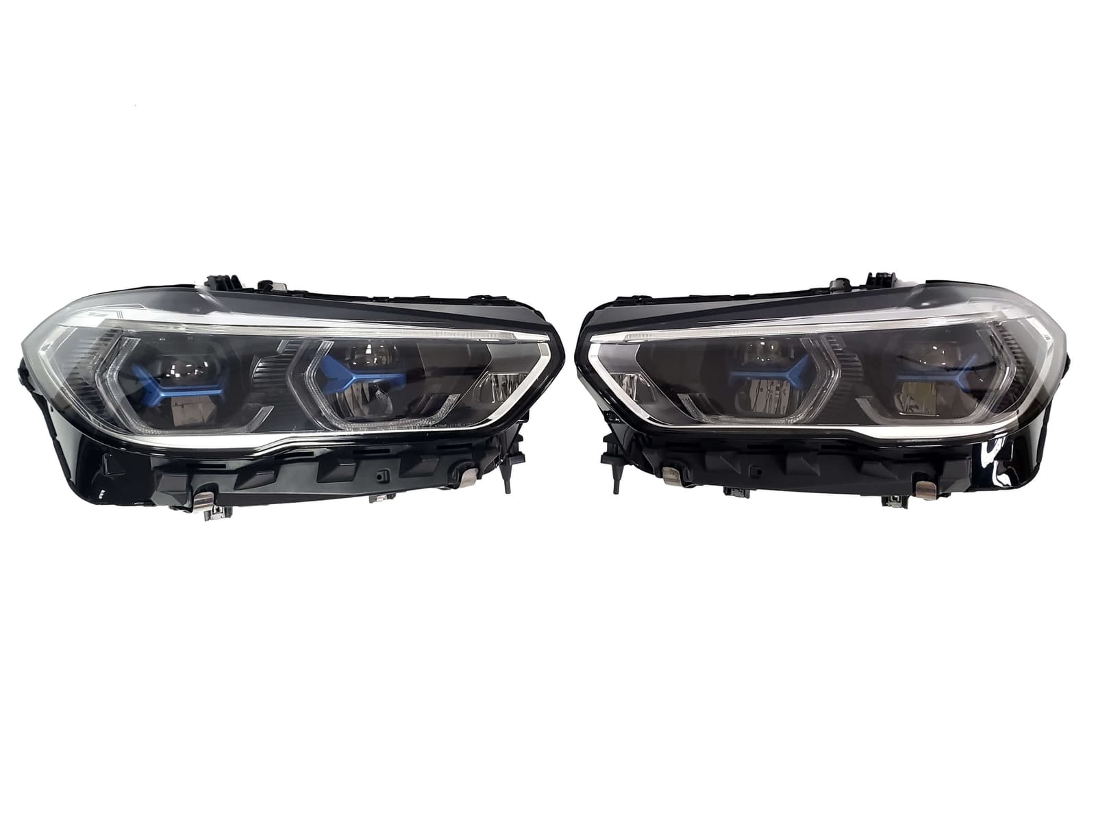 Передні фари Laser (оригінал комплектні) на BMW X5 G05 2018-2022 року